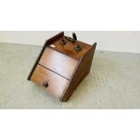 AN ANTIQUE OAK COAL BOX AND SCUTTLE