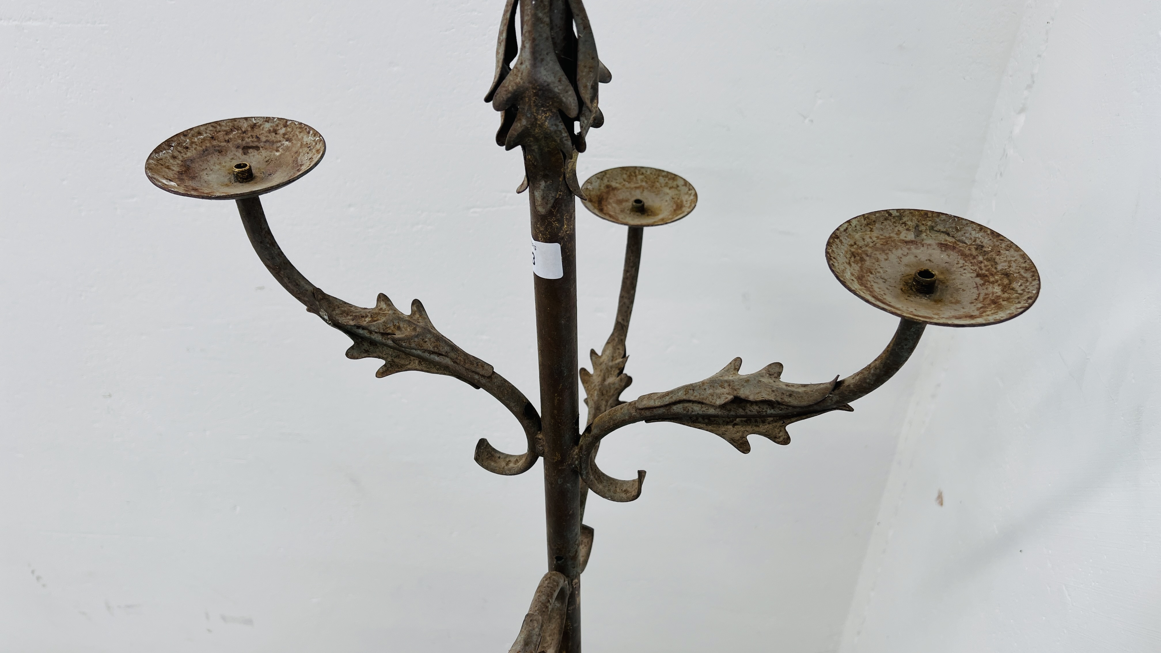 AN ARTS AND CRAFTS STYLE FIVE BRANCH STANDARD CANDELABRA H 146CM. - Image 5 of 6