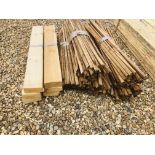 5 X BUNDLES 1M TREATED TRELLIS SPLINE AND TWO BUNDLES OF TIMBER OFFCUTS.