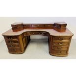 AN IMPRESSIVE OVERSIZED EDWARDIAN PERIOD MAHOGANY TWIN PEDESTAL DRESSING TABLE/DESK