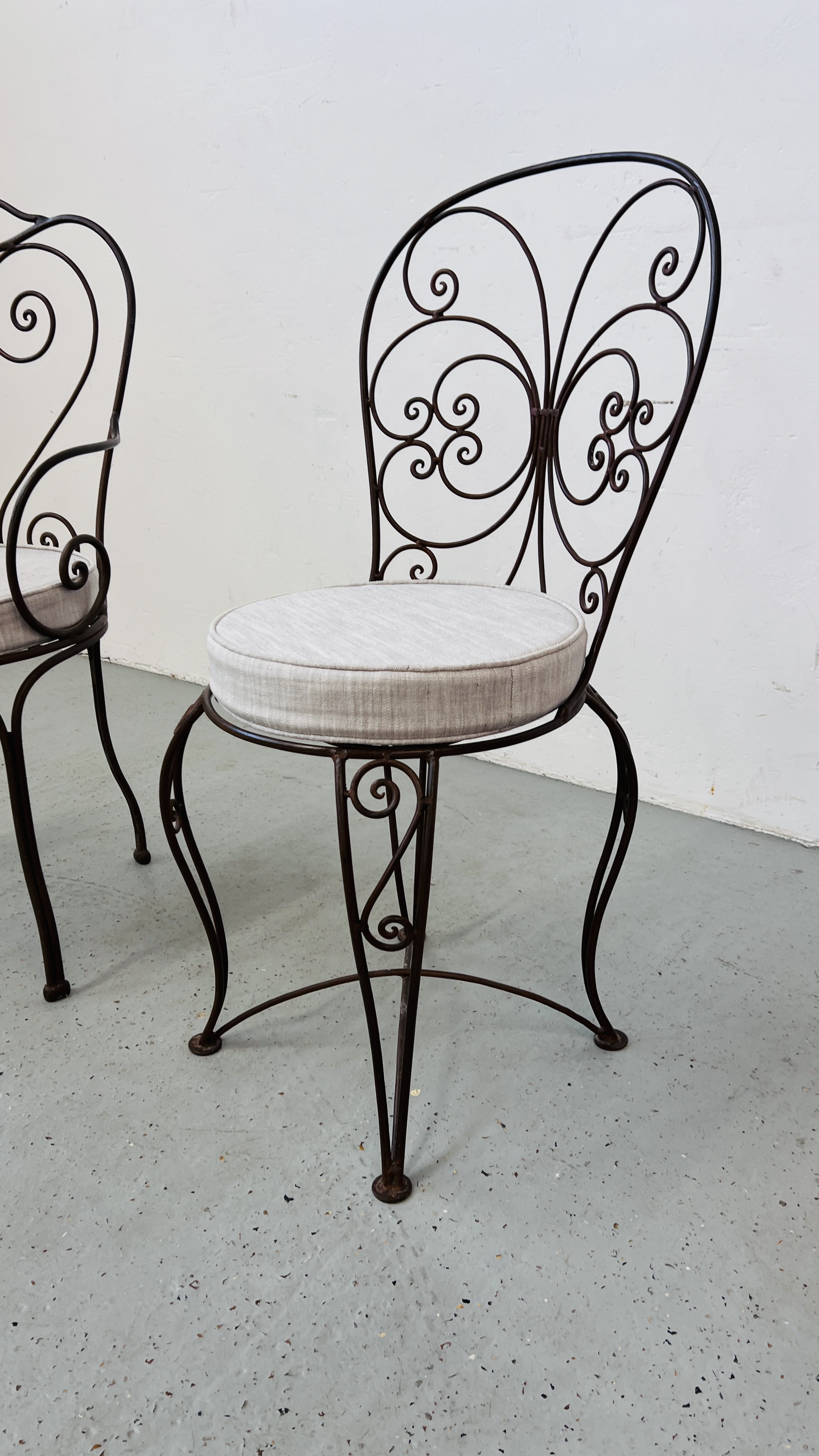 TWO FRENCH STYLE METALCRAFT CHAIRS WITH CUSHION SEATS. - Image 2 of 13