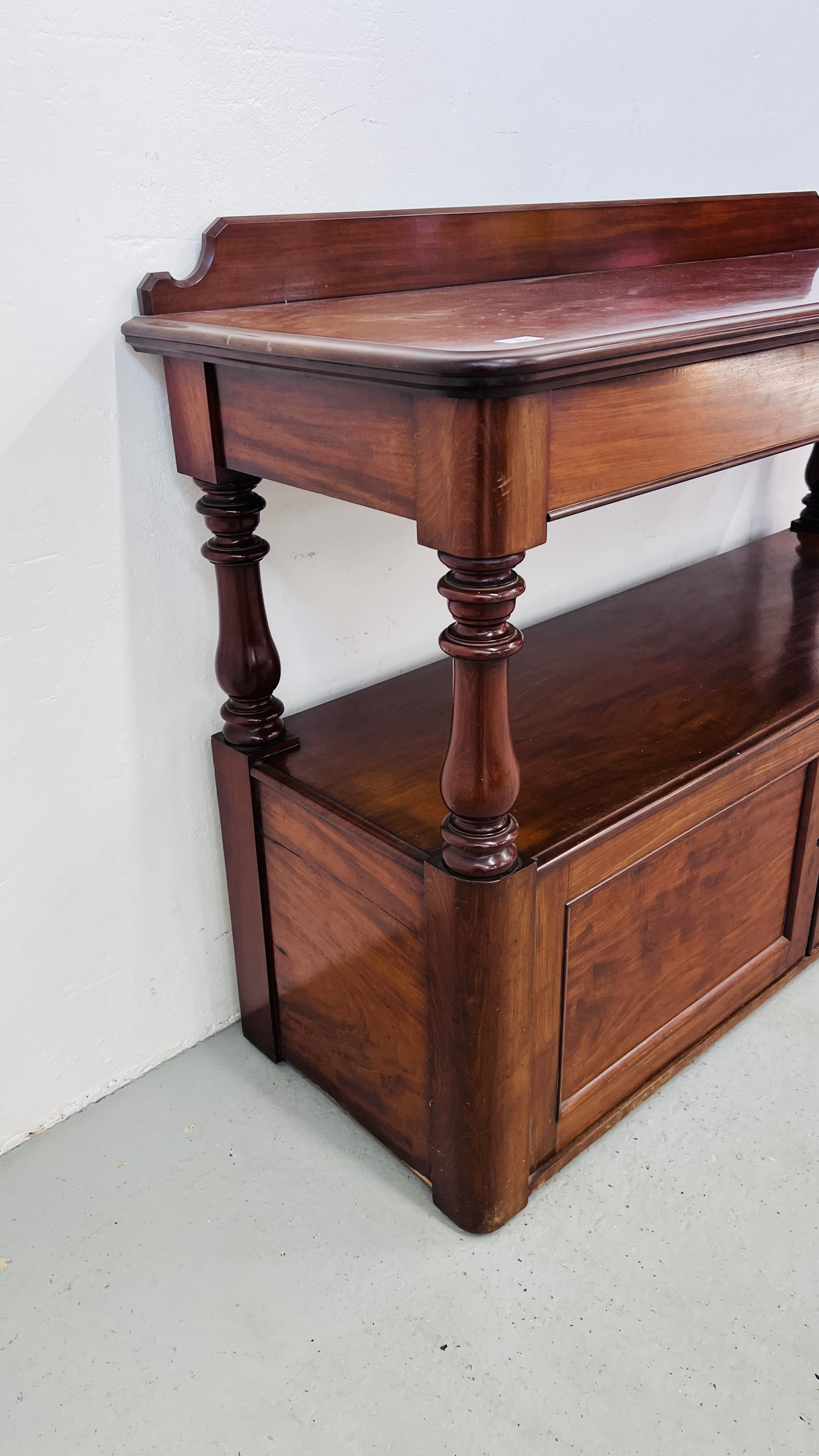 A VICTORIAN MAHOGANY TWO DOOR, TWO DRAWER BUFFET - WIDTH 148CM. DEPTH 53CM. HEIGHT 105CM. - Image 7 of 14