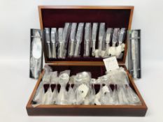 A COMPLETE CASED CANTEEN OF OSBOURNE SIX PLACE SETTING CUTLERY AND OSBOURNE CASED CAKE KNIFE AND