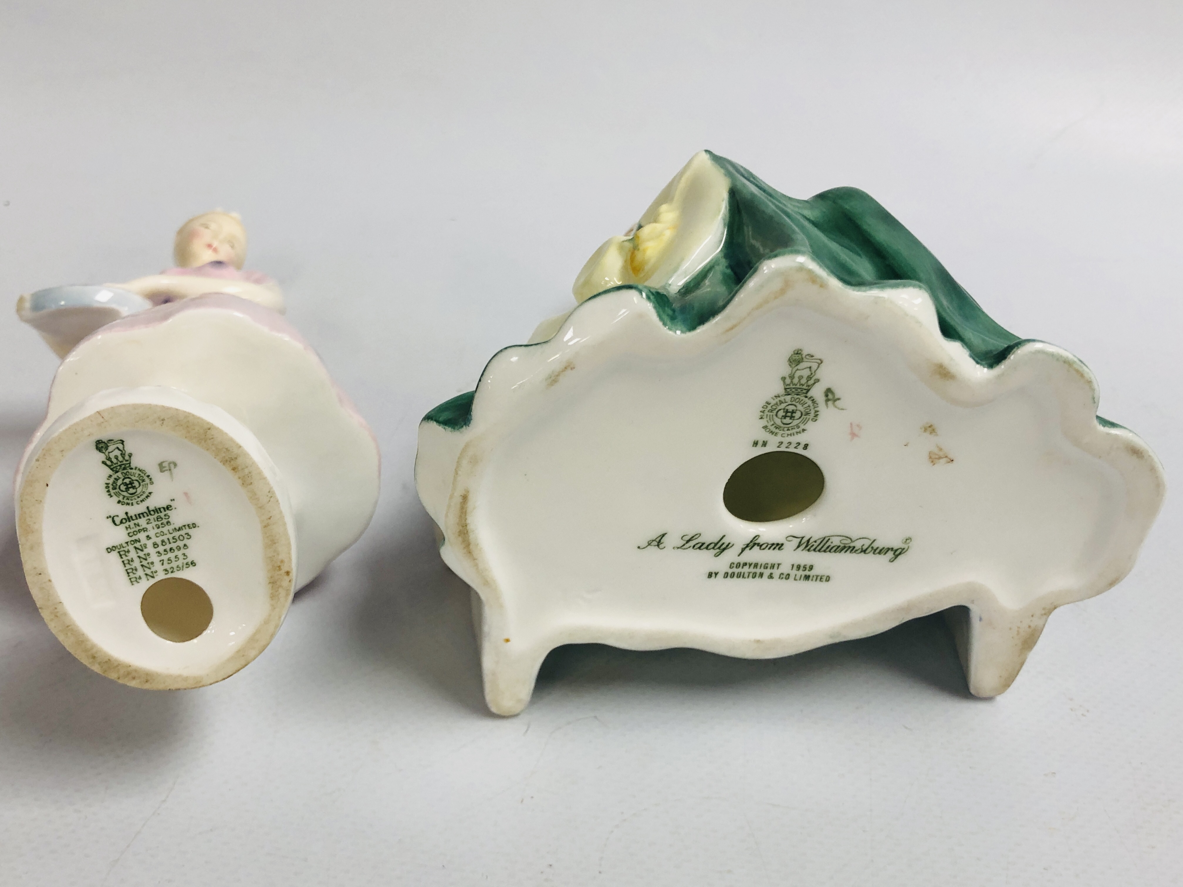 5 X ASSORTED ROYAL DOULTON CABINET FIGURES TO INCLUDE A LADY FROM WILLIAMSBURY HN 2228, - Image 6 of 7