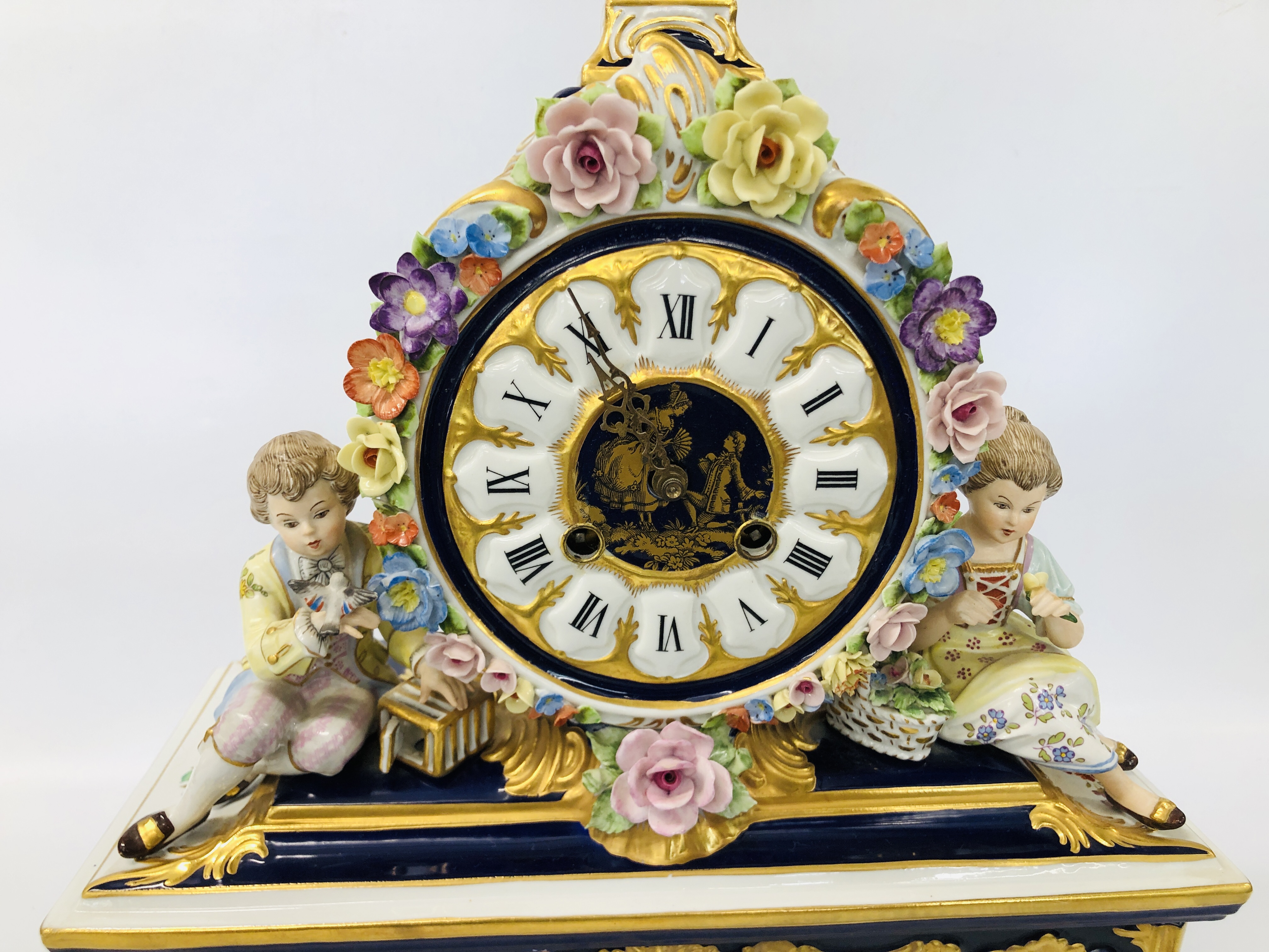 HIGHLY DECORATIVE MODERN PORCELAIN DRESDEN CLOCK ADORNED WITH BRIGHTLY COLOURED FLOWERS AND GILT - Image 3 of 12