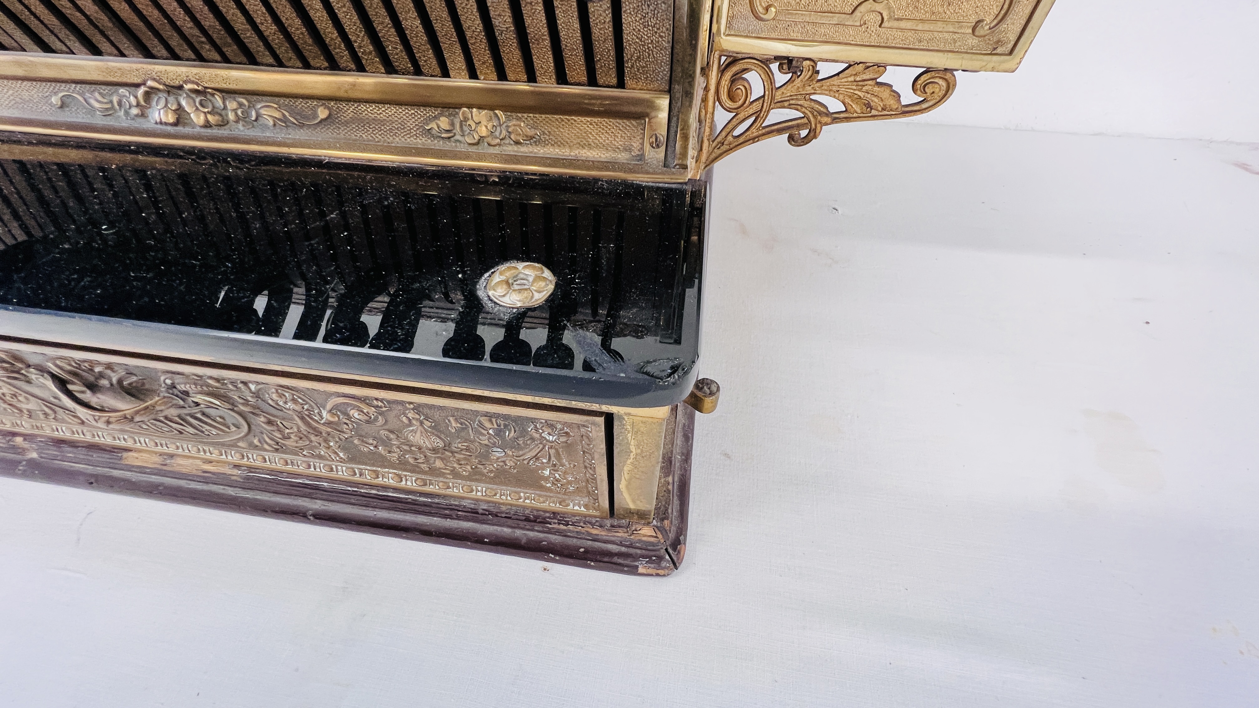 A LARGE 19TH CENTURY NATIONAL CASH REGISTER BRASS TILL - WIDTH 55CM BEARING PLAQUE S4504131358-G. - Image 23 of 24