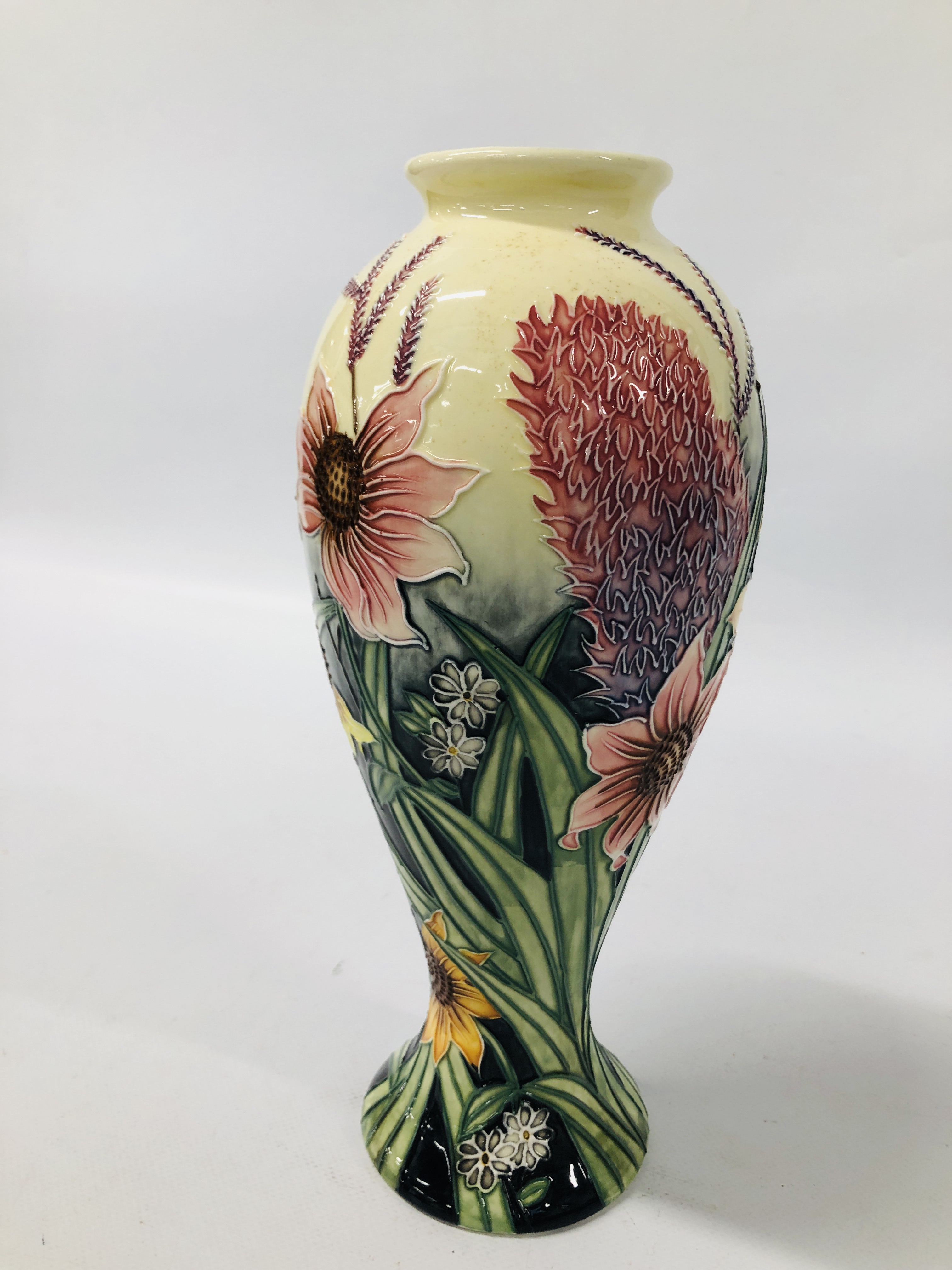 OLD TUPTON WARE HAND PAINTED FLORAL DECORATED VASE H 28CM. - Image 5 of 7