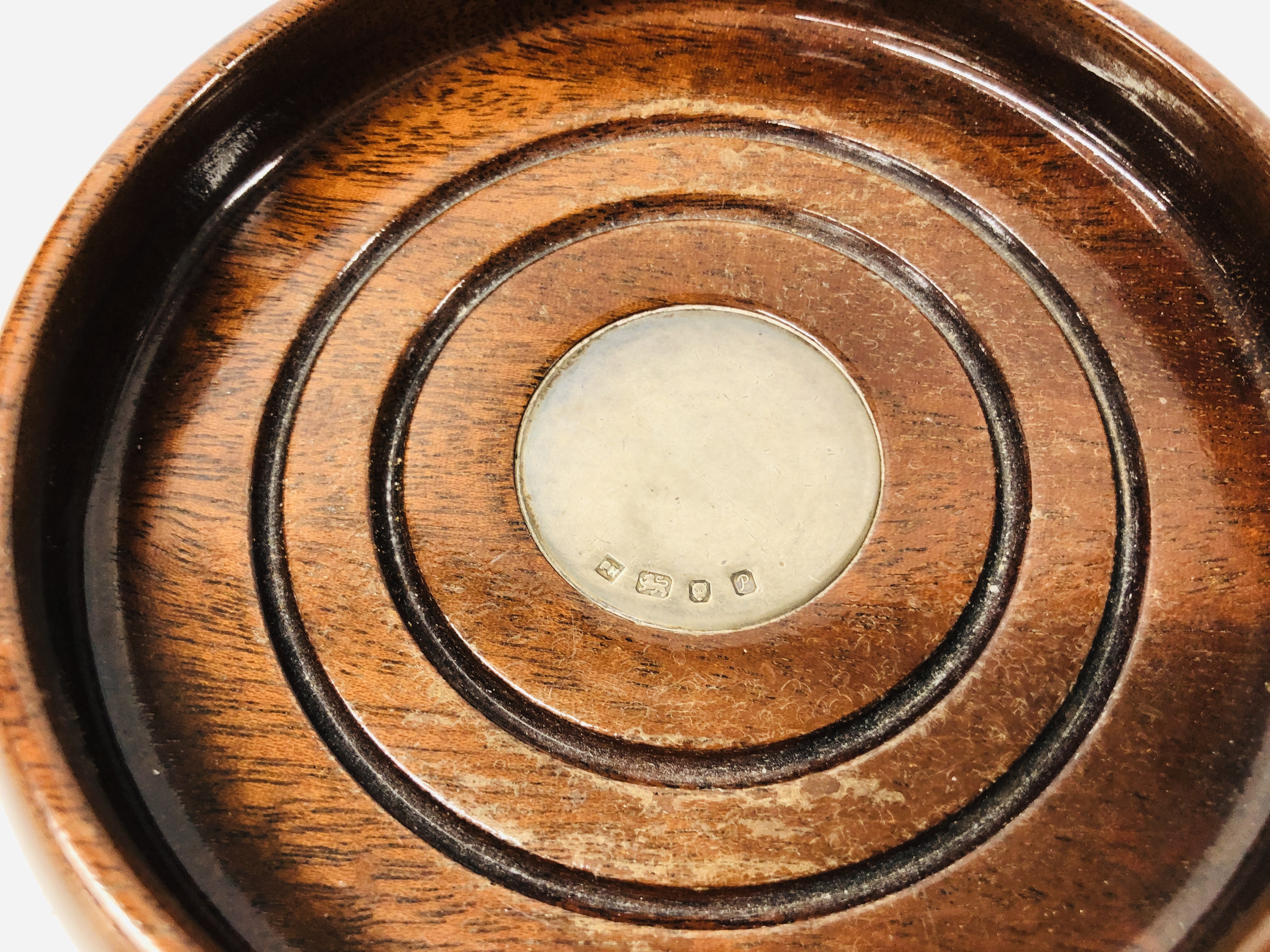 PAIR OF MAHOGANY WINE COASTERS WITH SILVER DISC INSERTS. - Image 3 of 7