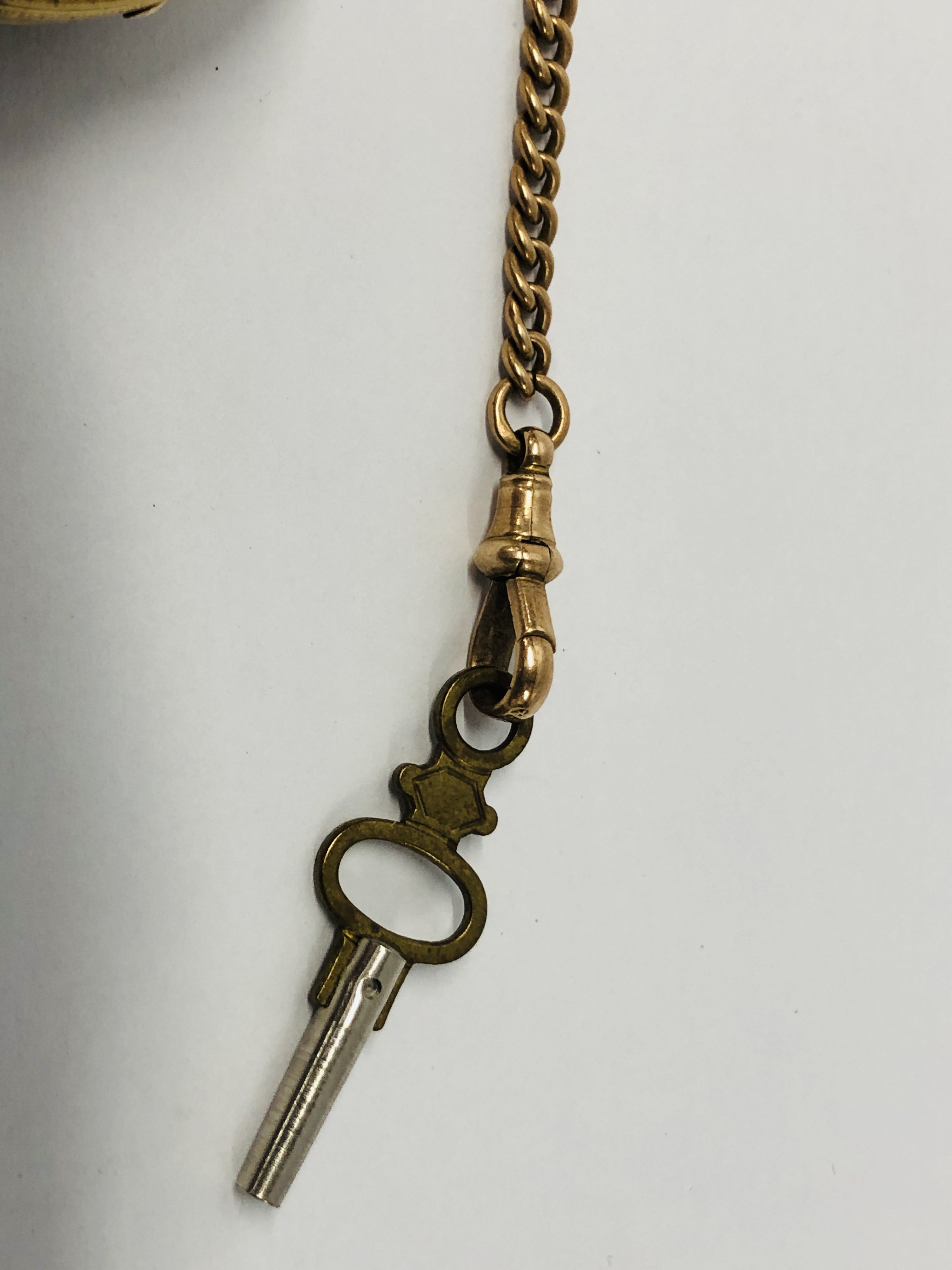 18CT GOLD CASED POCKET WATCH ON 9CT GOLD WATCH CHAIN PLUS VINTAGE YELLOW METAL FOB MARKED 10. - Image 16 of 17