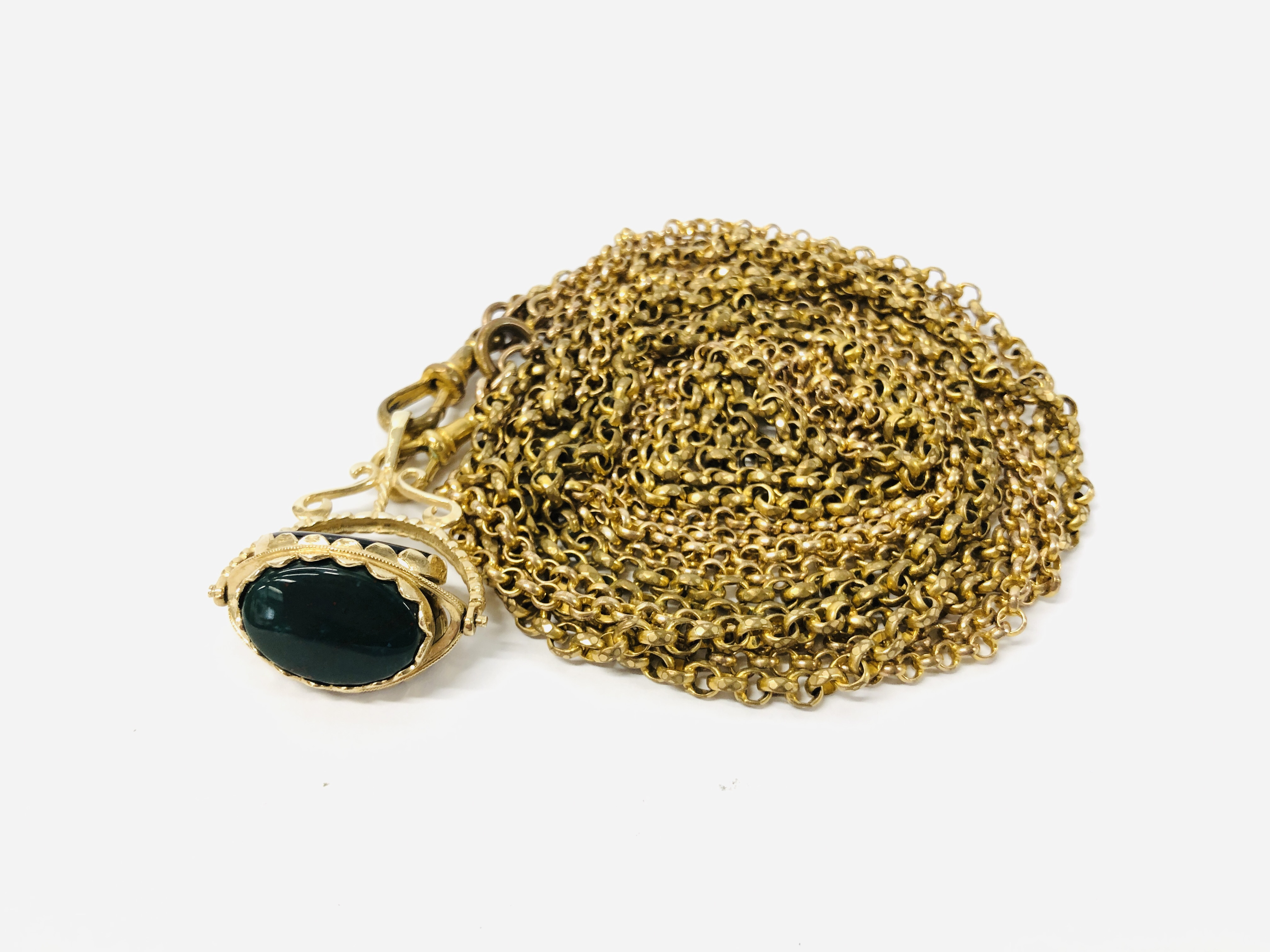 A 9CT GOLD REVOLVING FOB SET WITH BLOODSTONE, - Image 10 of 12