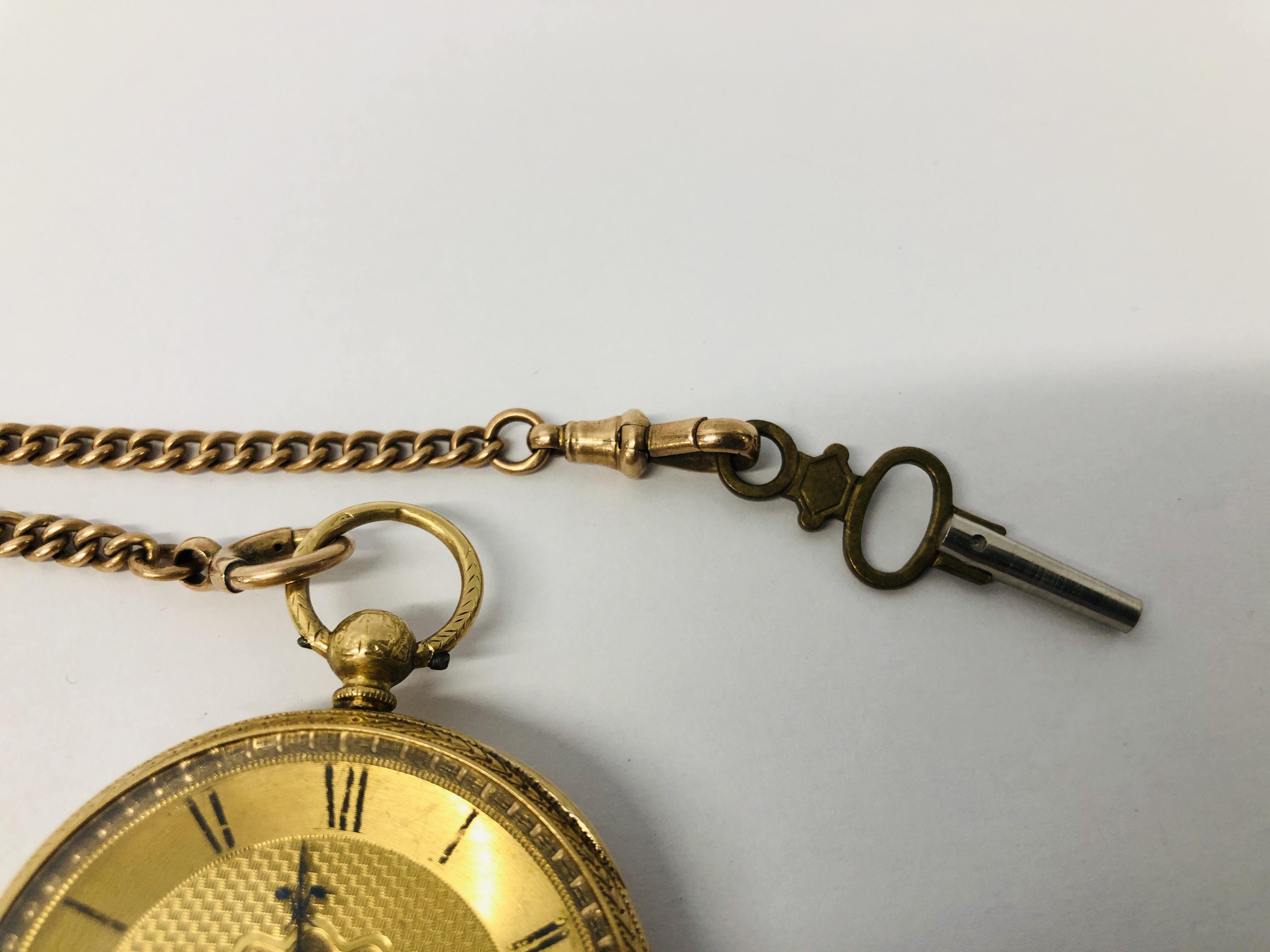 18CT GOLD CASED POCKET WATCH ON 9CT GOLD WATCH CHAIN PLUS VINTAGE YELLOW METAL FOB MARKED 10. - Image 5 of 17