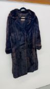 "LUCAS" BOND STREET LONDON MINK LADIES FUR COAT.