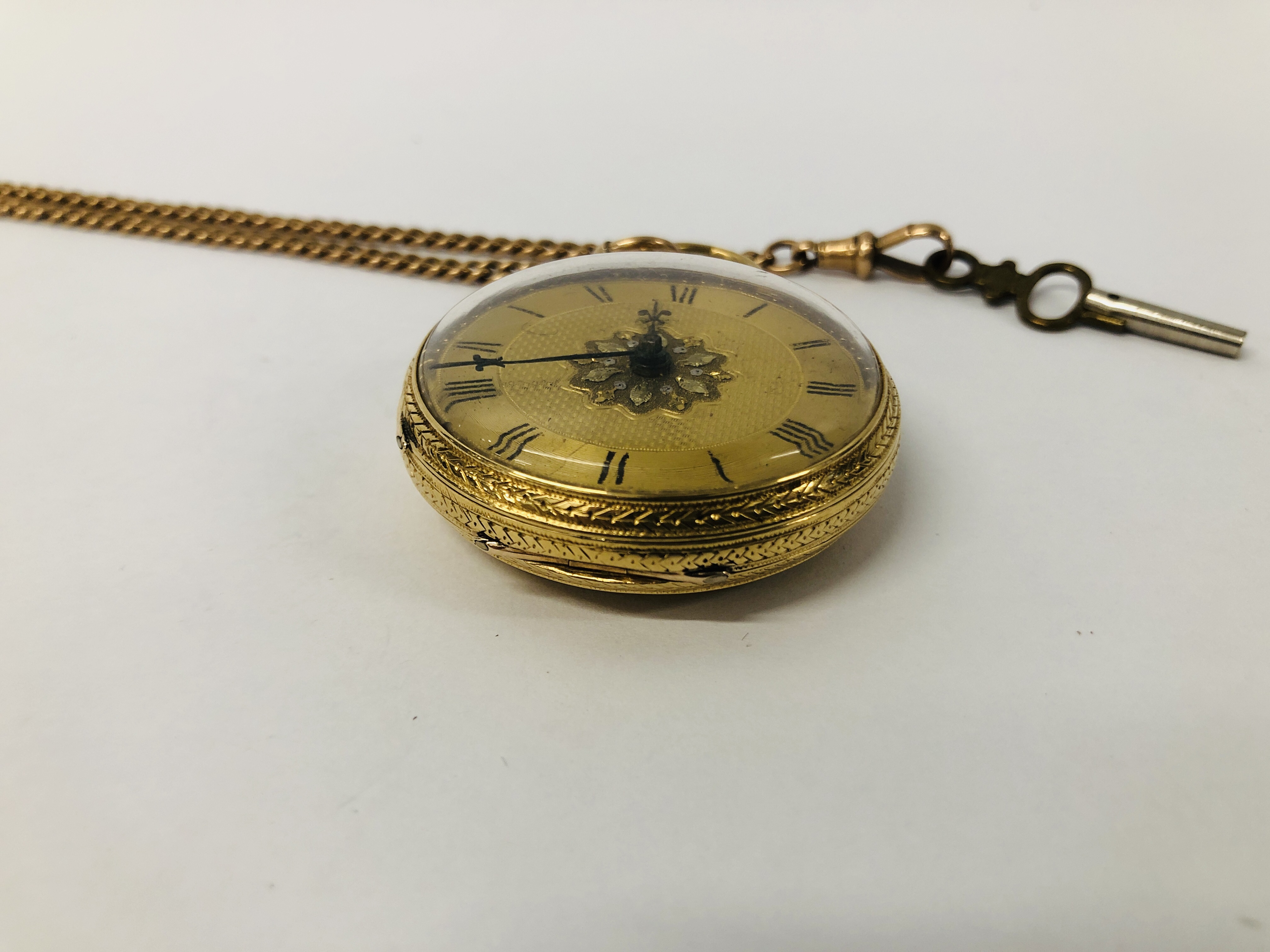 18CT GOLD CASED POCKET WATCH ON 9CT GOLD WATCH CHAIN PLUS VINTAGE YELLOW METAL FOB MARKED 10. - Image 4 of 17