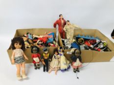 2 X BOXES OF ASSORTED VINTAGE TOYS TO INCLUDE SOUVENIR DOLLS,