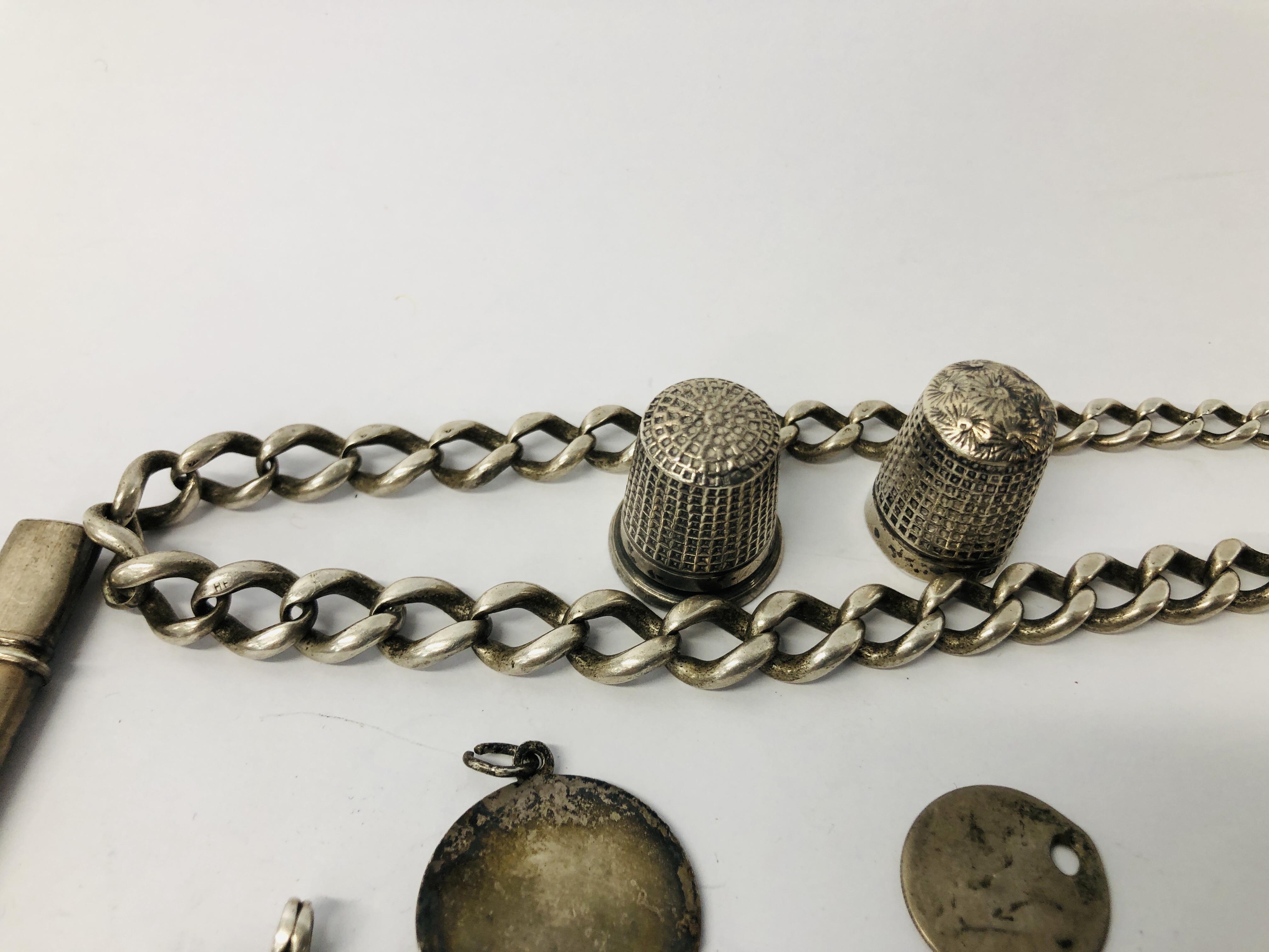 COLLECTION OF VINTAGE SILVER TO INCLUDE COINAGE, WATCH CHAIN, - Image 8 of 16