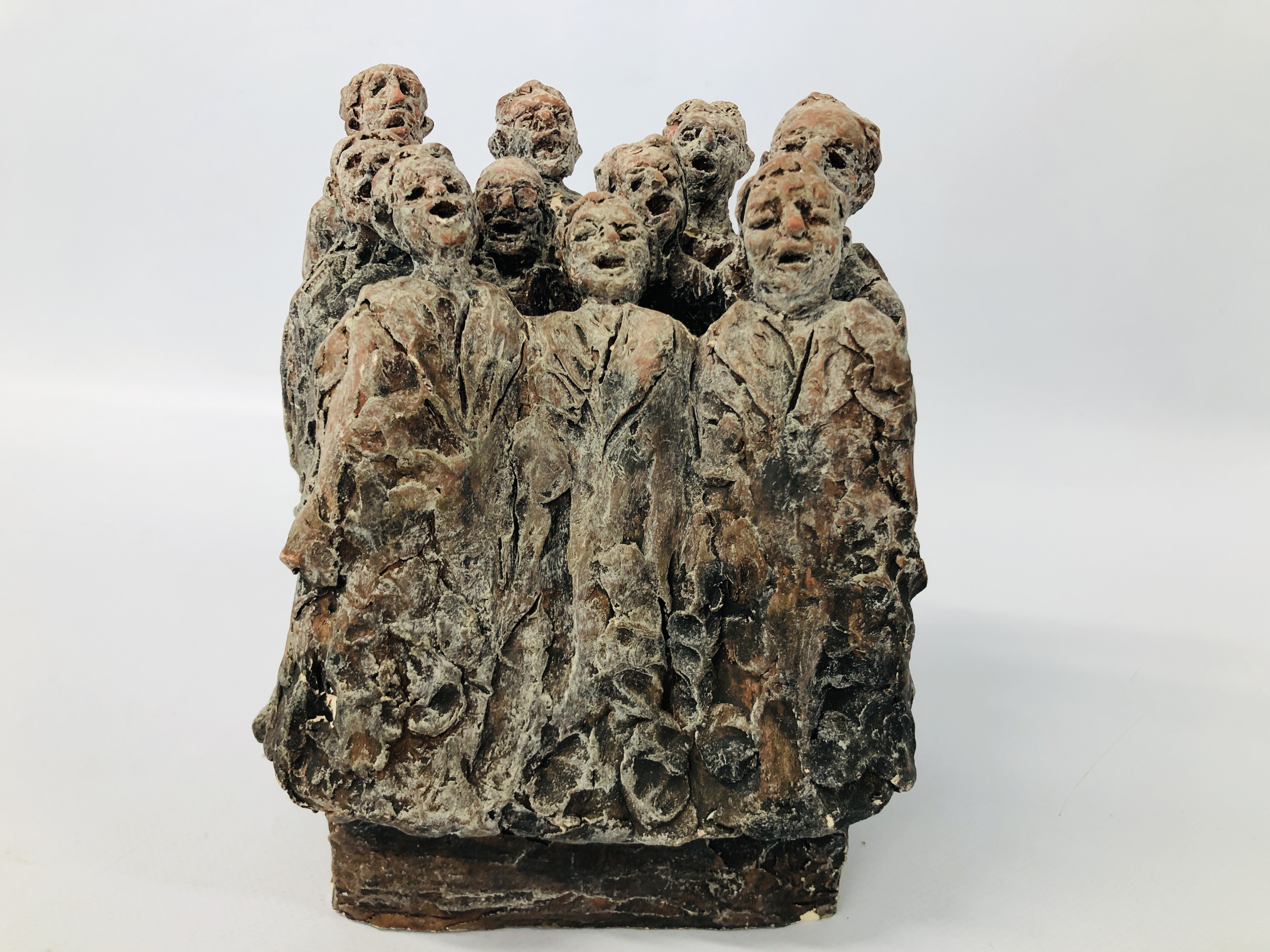 STUDIO POTTERY STUDY OF "THE CHOIR SINGERS" BEARING SIGNATURE M.D. CONWAY, HEIGHT 20CM. - Image 3 of 5