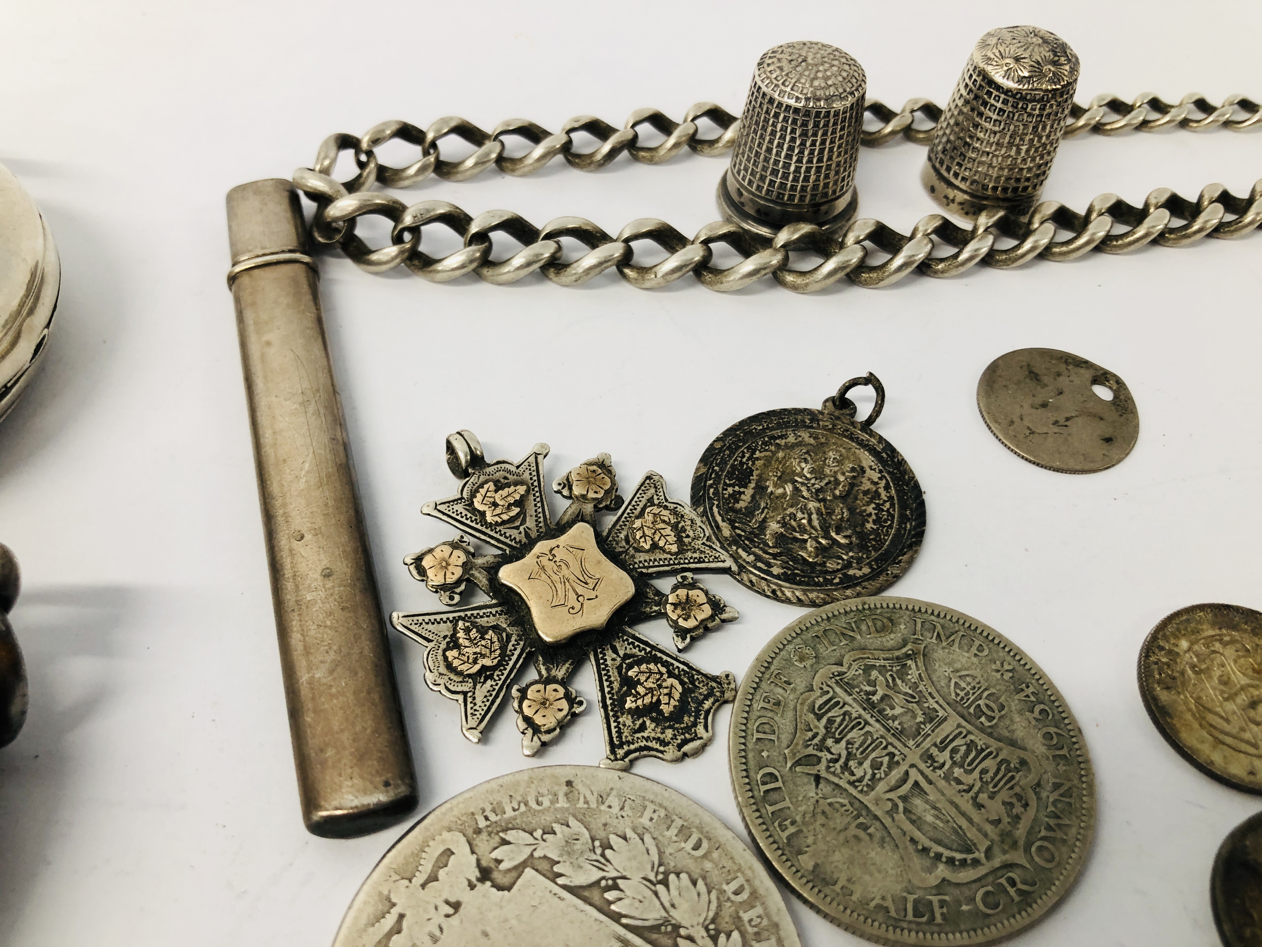 COLLECTION OF VINTAGE SILVER TO INCLUDE COINAGE, WATCH CHAIN, - Image 5 of 16