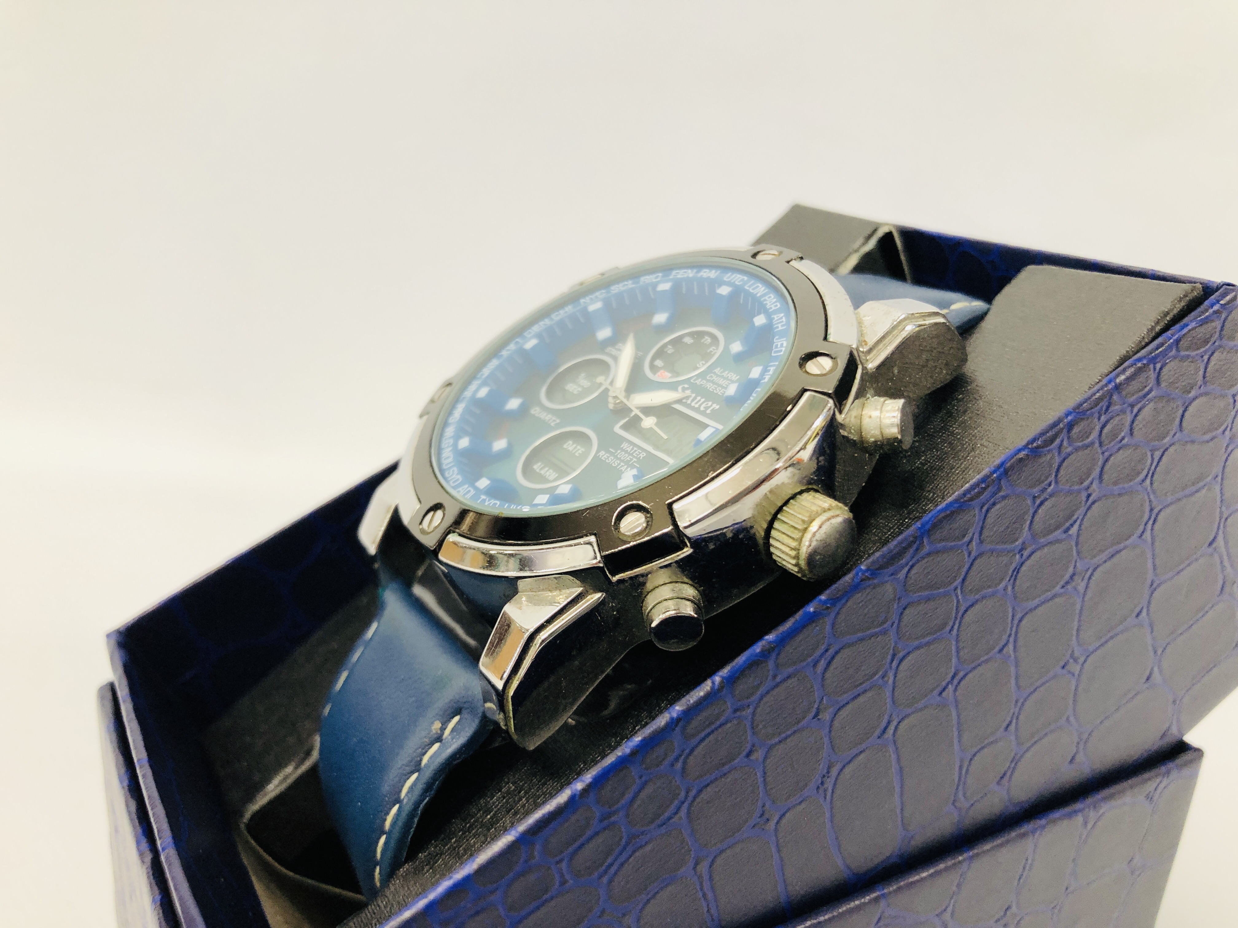 BOXED DESIGNER BRANDED WRIST WATCH MARKED STAUER BLUE STONE CHRONOGRAPH WATCH - Image 3 of 7