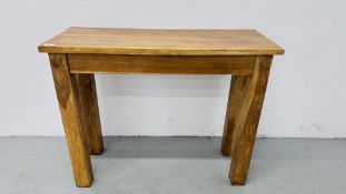 A MODERN HARDWOOD SIDE TABLE L 100CM, H 79CM.