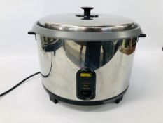 A BUFFALO RICE COOKER - SOLD AS SEEN.