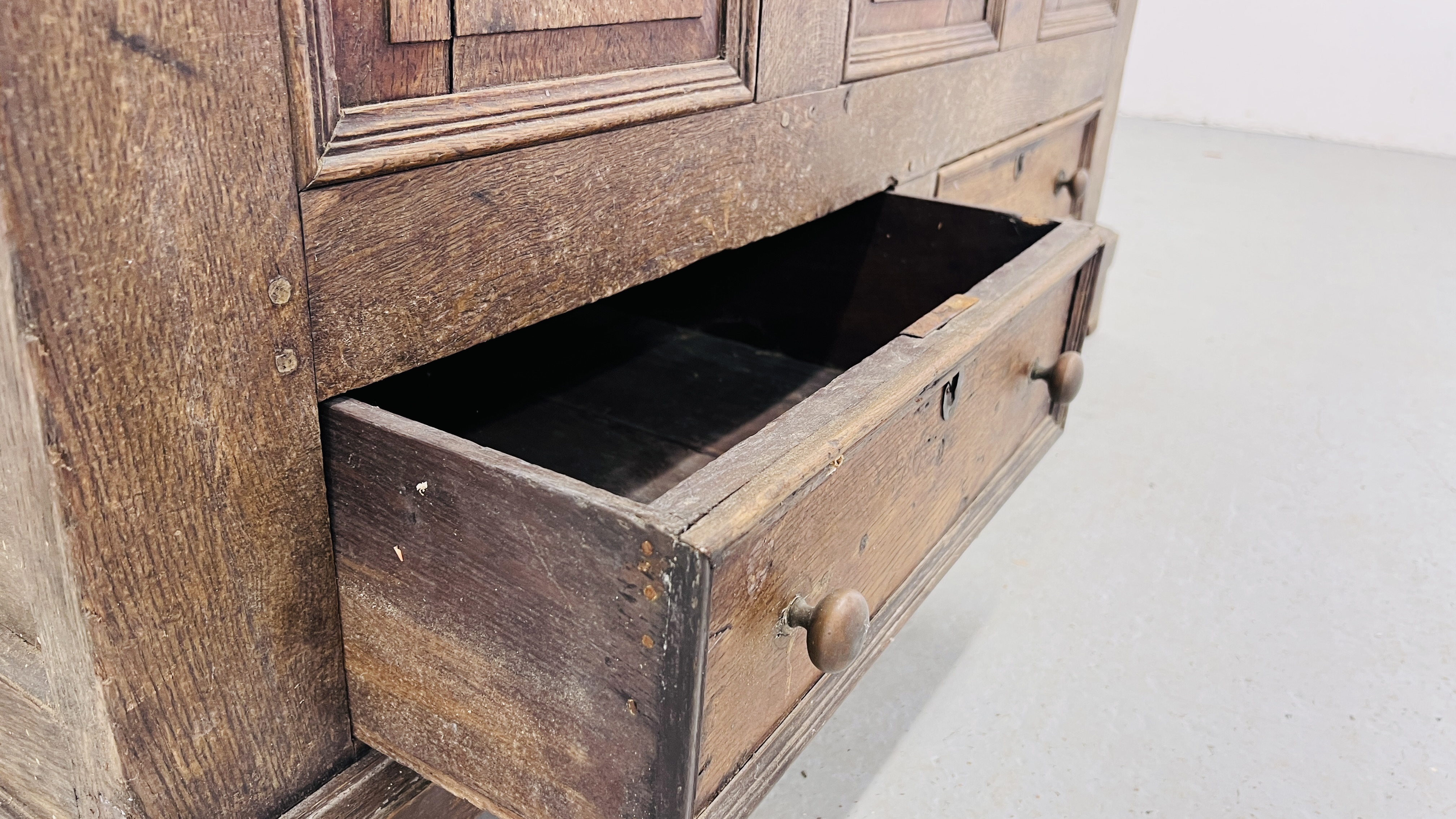 ANTIQUE SOLID OAK TWO DRAWER MULE CHEST W 125CM, D 54CM, H 79CM. - Image 8 of 15