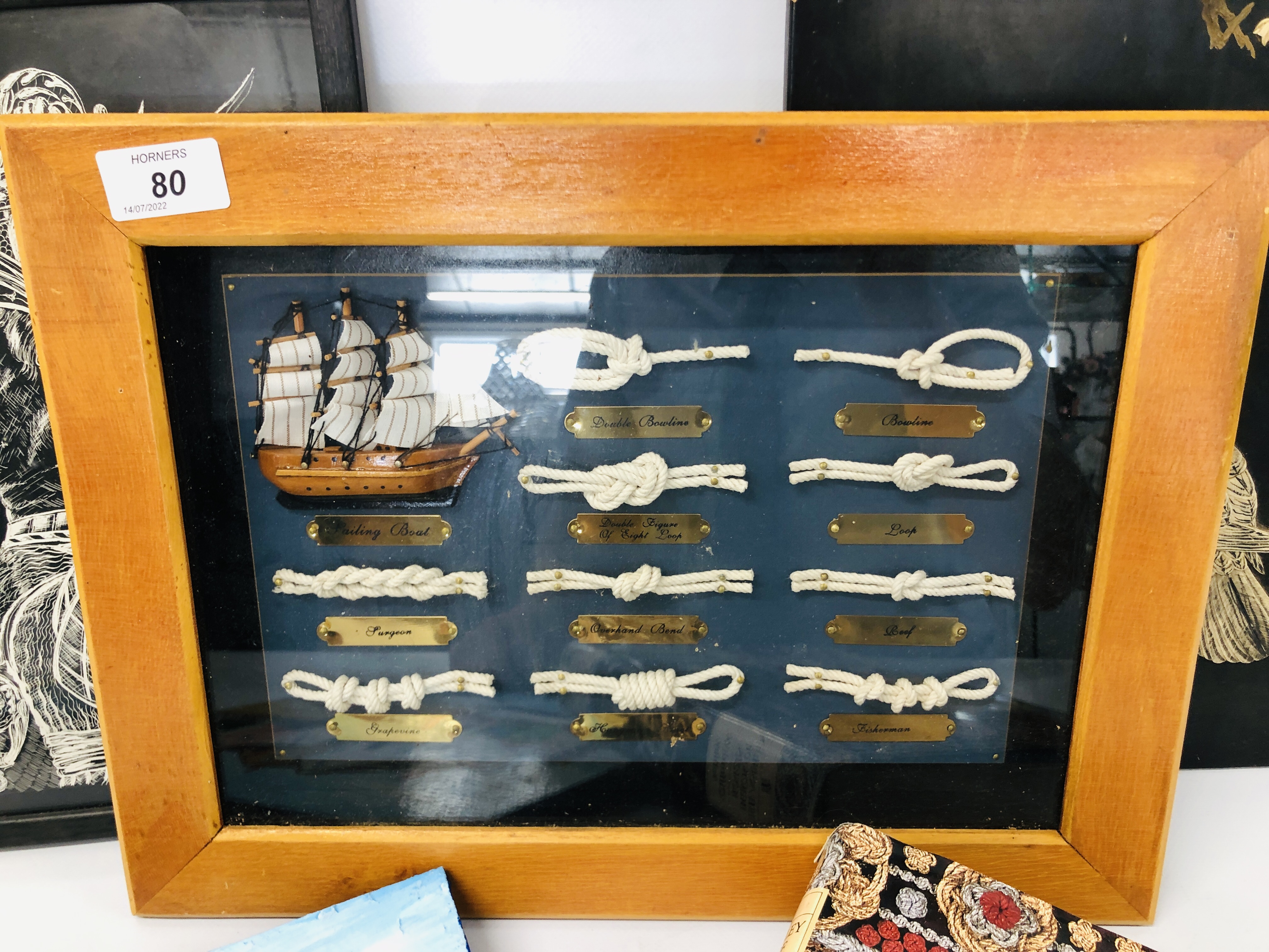 A CASED NAUTICAL DISPLAY OF KNOTS, 40CM X 30CM, - Image 2 of 6