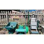 A COLLECTION OF GARDEN SUNDRIES TO INCLUDE WHEELBARROW, VARIOUS HOSE, RAKES, 2 SETS OF STEPS,