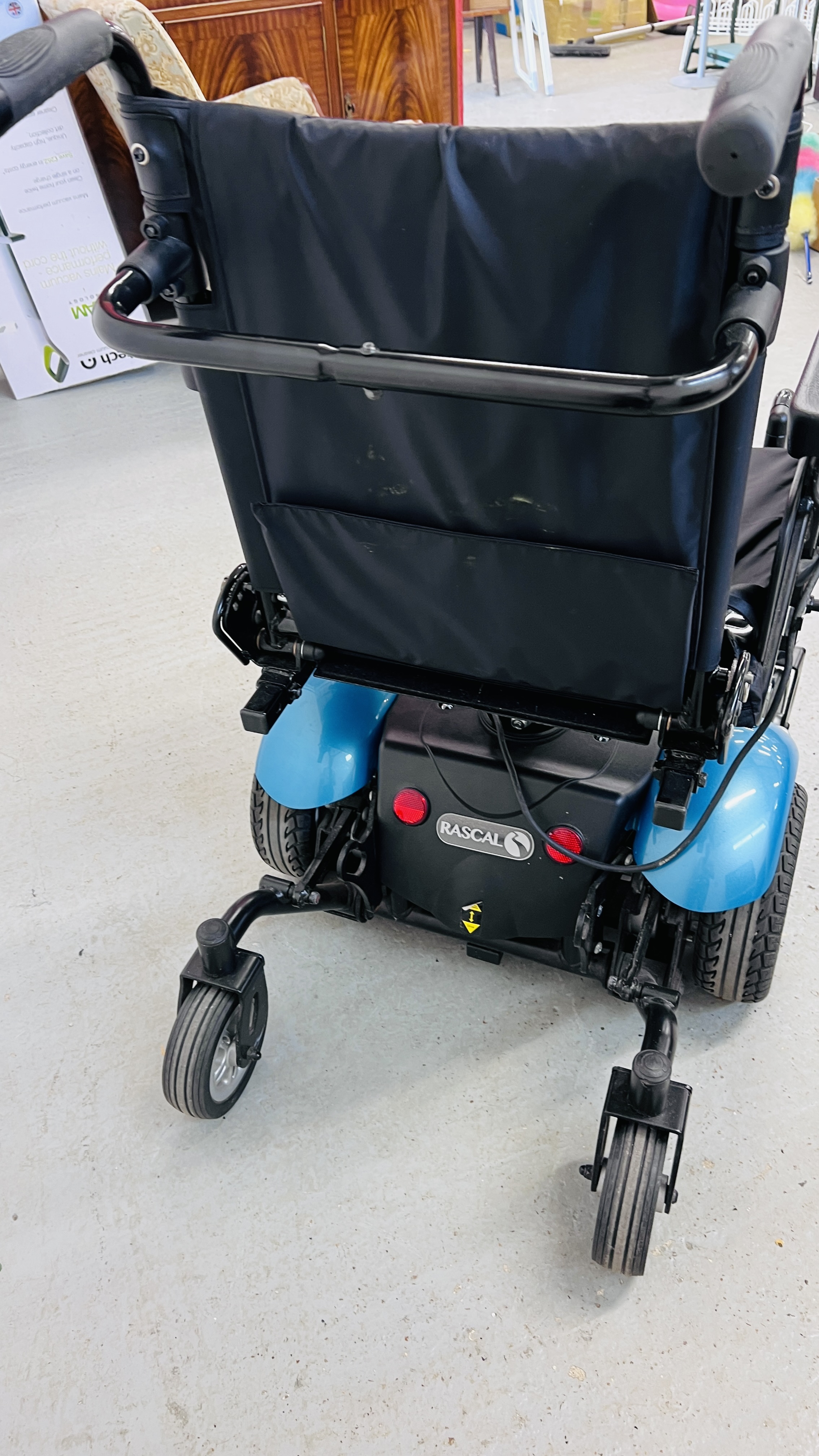 A RASCAL RIALTO POWERCHAIR COMPLETE WITH CHARGER, - Image 8 of 11