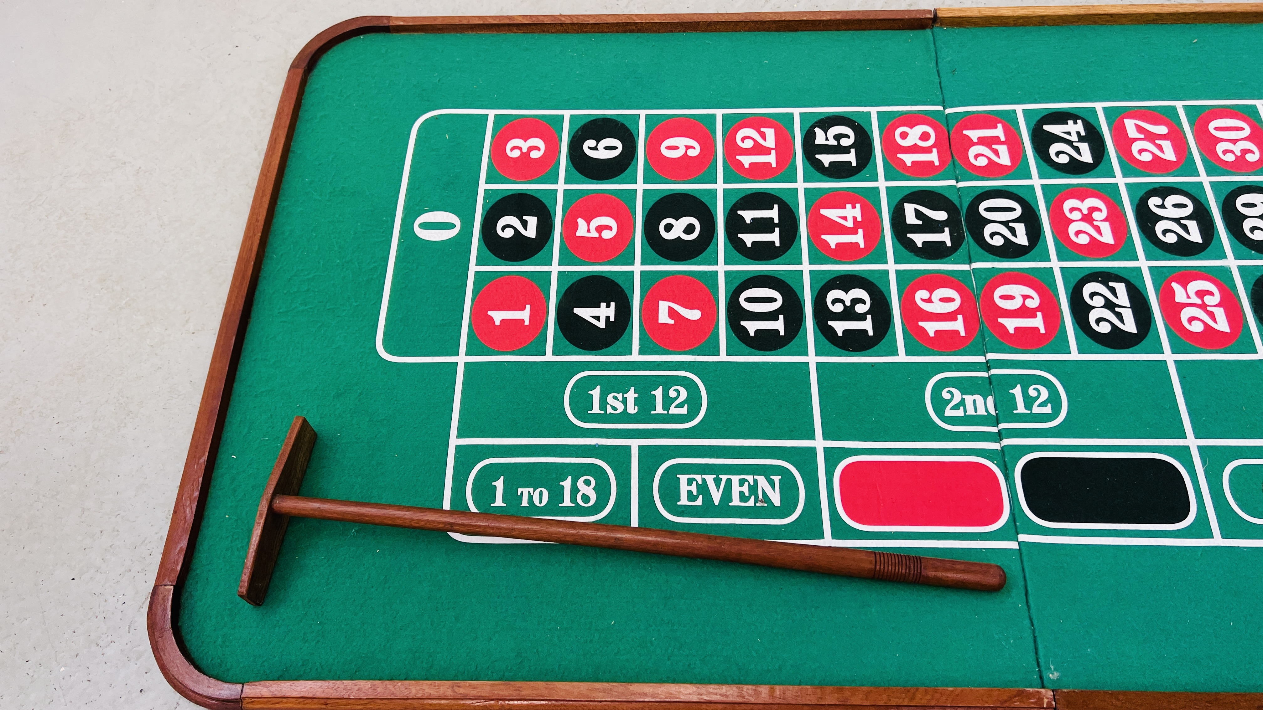 A LARGE TABLE TOP ROULETTE BOARD AND ROULETTE WHEEL AND STICK - Image 3 of 4