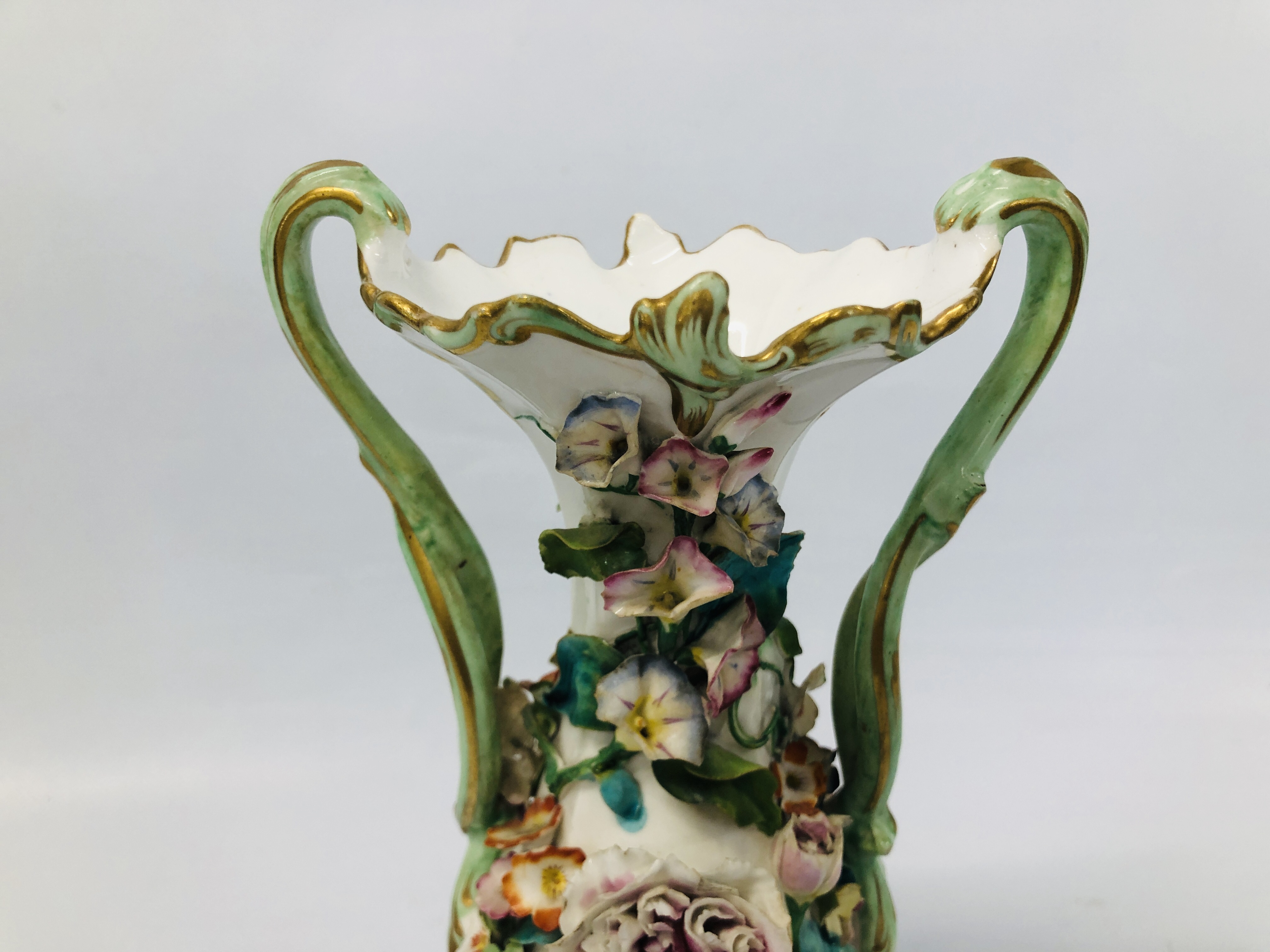 TWO C19TH STAFFORDSHIRE FLOWER ENCRUSTED TWO HANDLED VASES (ONE WITH RESTORED TOP THE OTHER WITH - Image 15 of 26