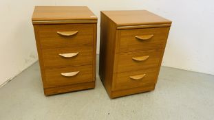 A PAIR OF ALSTONS CHERRYWOOD FINISH THREE DRAWER BEDSIDE CHESTS W 45CM, D 40CM, H 70CM.