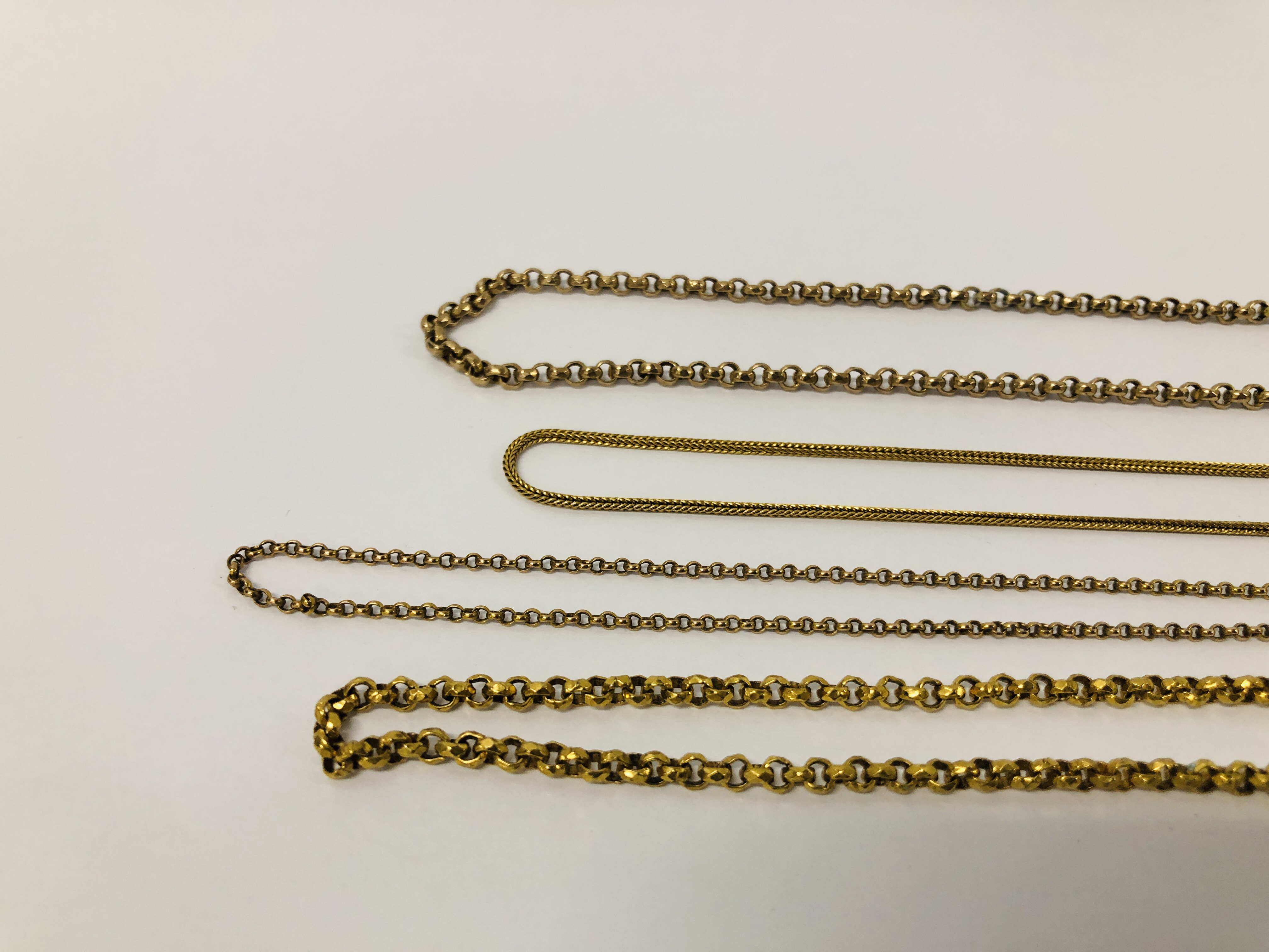 FOUR VARIOUS YELLOW METAL NECKLACES - NO VISIBLE HALL MARKS - Image 2 of 8