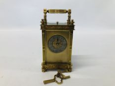 A FRENCH CARRIAGE CLOCK RETAILED BY MAPPIN & WEBB, THE SILVERED CHAPTER RING WITH ENGLISH NUMERALS,