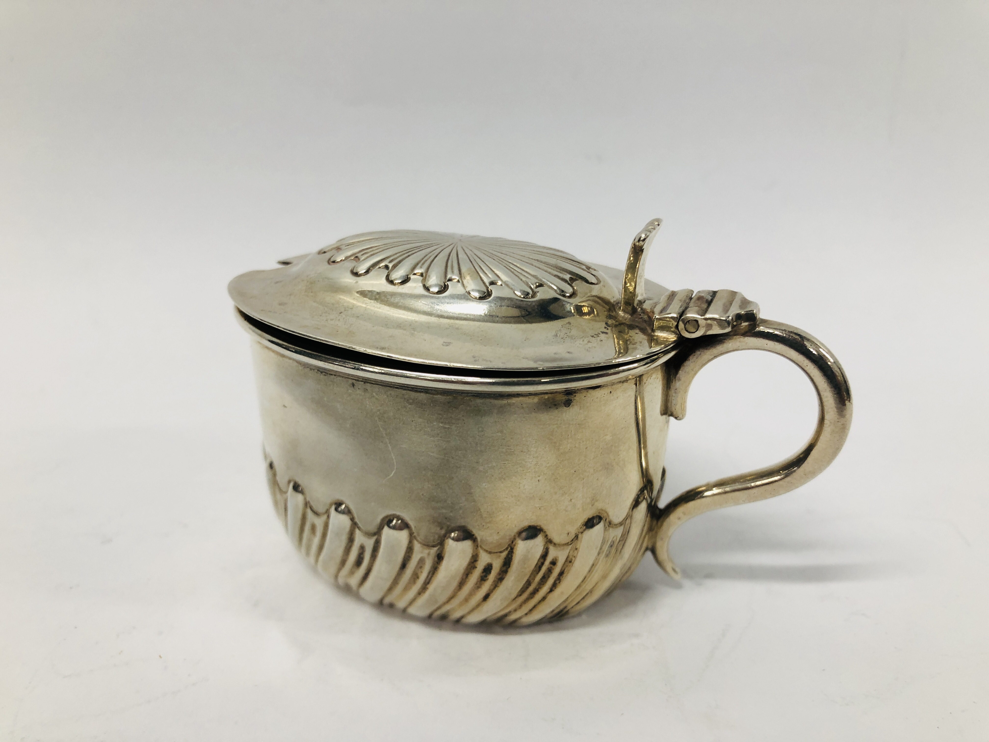 A VICTORIAN OVAL SILVER MUSTARD, HENRY STRATFORD, SHEFFIELD 1885, ALONG WITH CIRCULAR MUSTARD, - Image 14 of 20