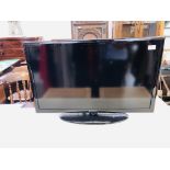 A SAMSUNG 32 INCH TELEVISION - SOLD AS SEEN.