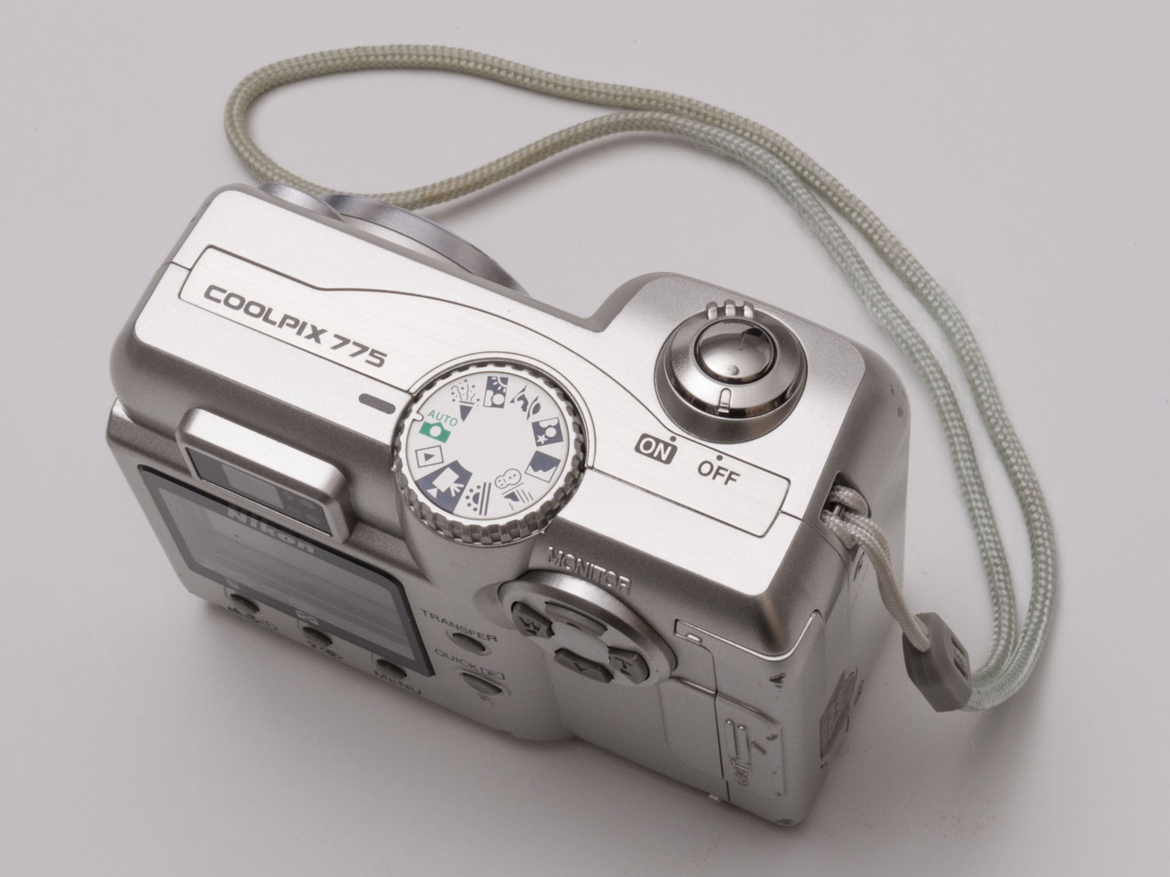 DIGITAL CAMERAS TO INCLUDE OLYMPUS CAMEDIA C-720 DIGITAL CAMERA, - Image 6 of 9