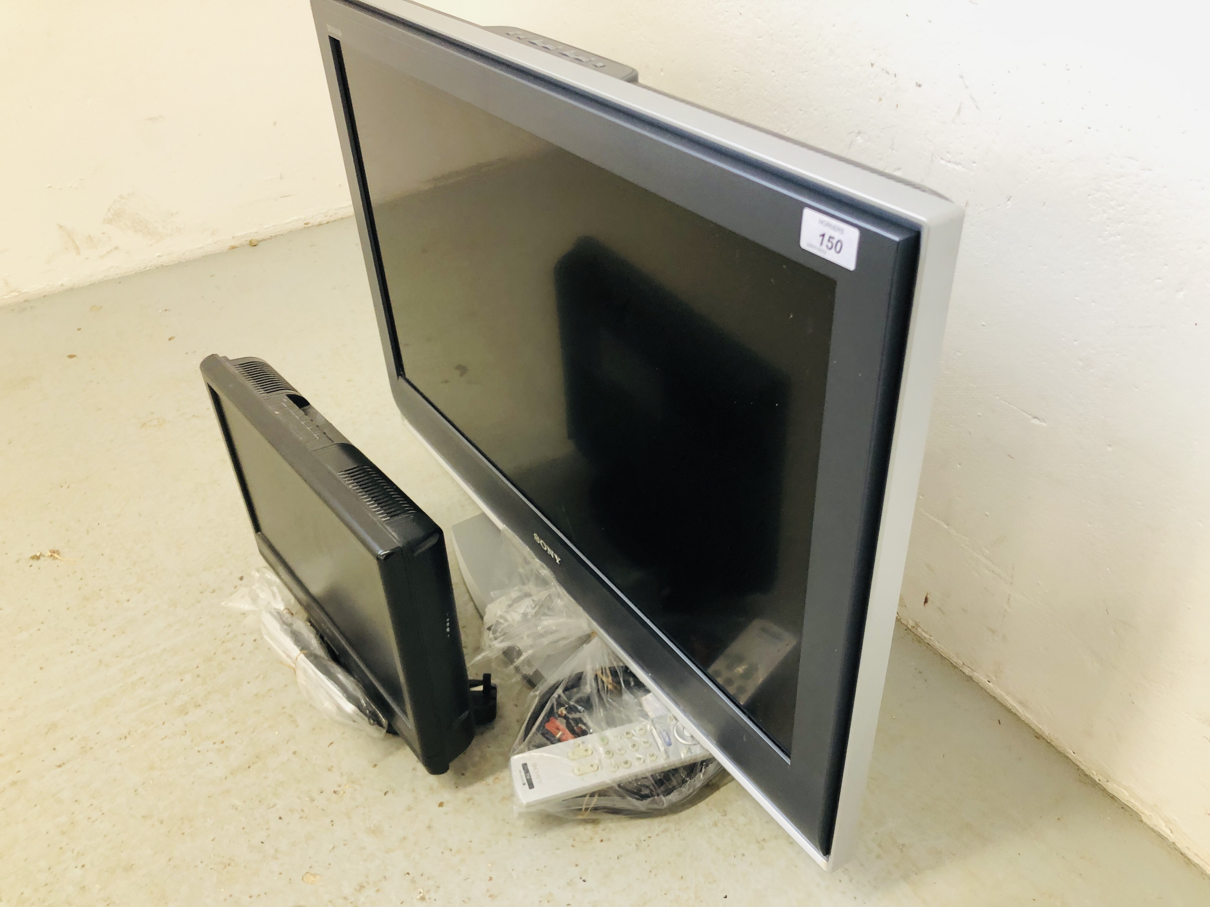 A 32" SONY BRAVIA TELEVISION ALONG WITH 16" ALBA TELEVISION - SOLD AS SEEN - Image 3 of 4