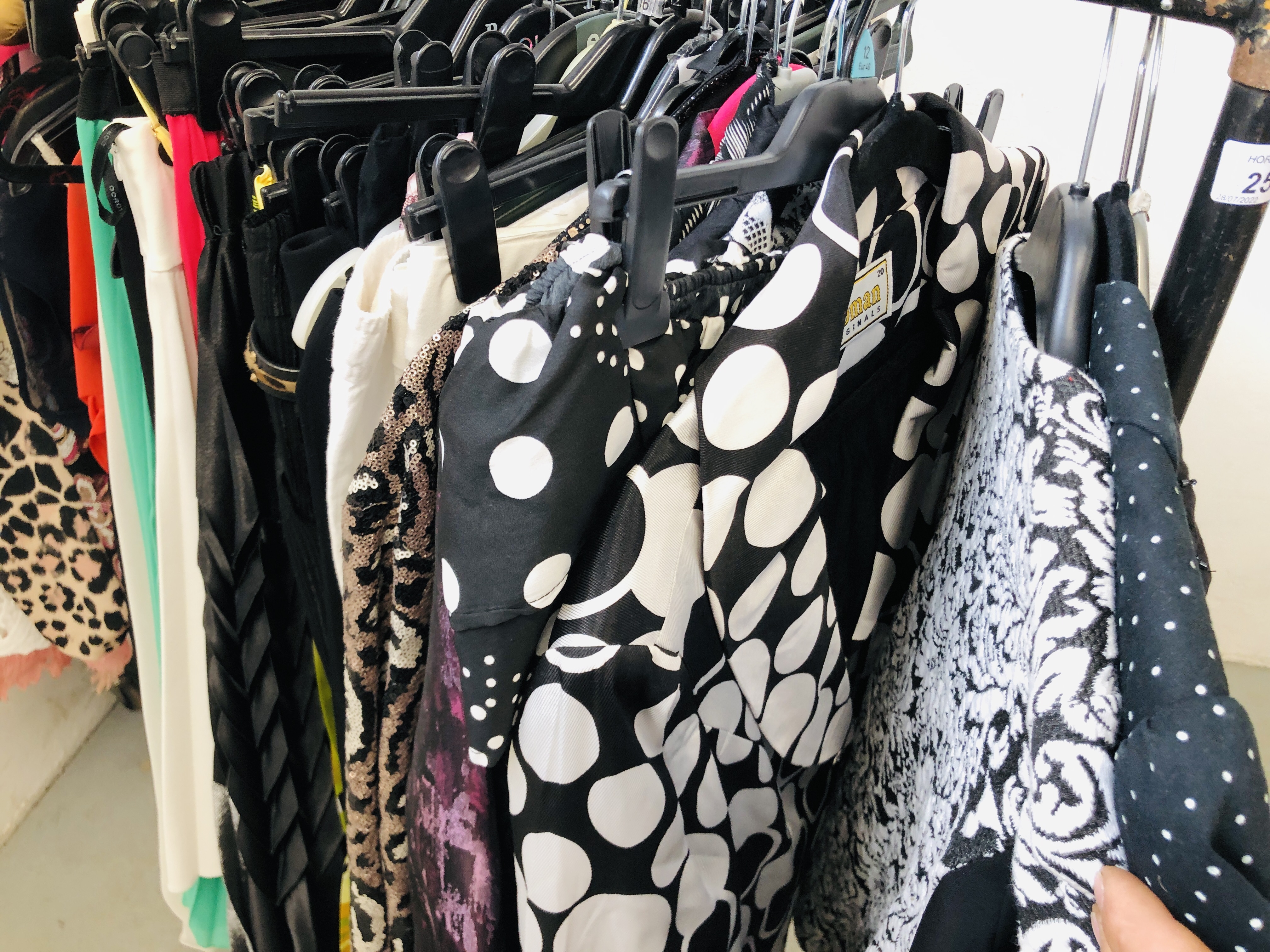 RAIL OF ASSORTED GOOD QUALITY WOMEN'S GARMENTS TO INCLUDE DESIGNER BRANDED APPROX 68 ITEMS IN TOTAL. - Image 2 of 11