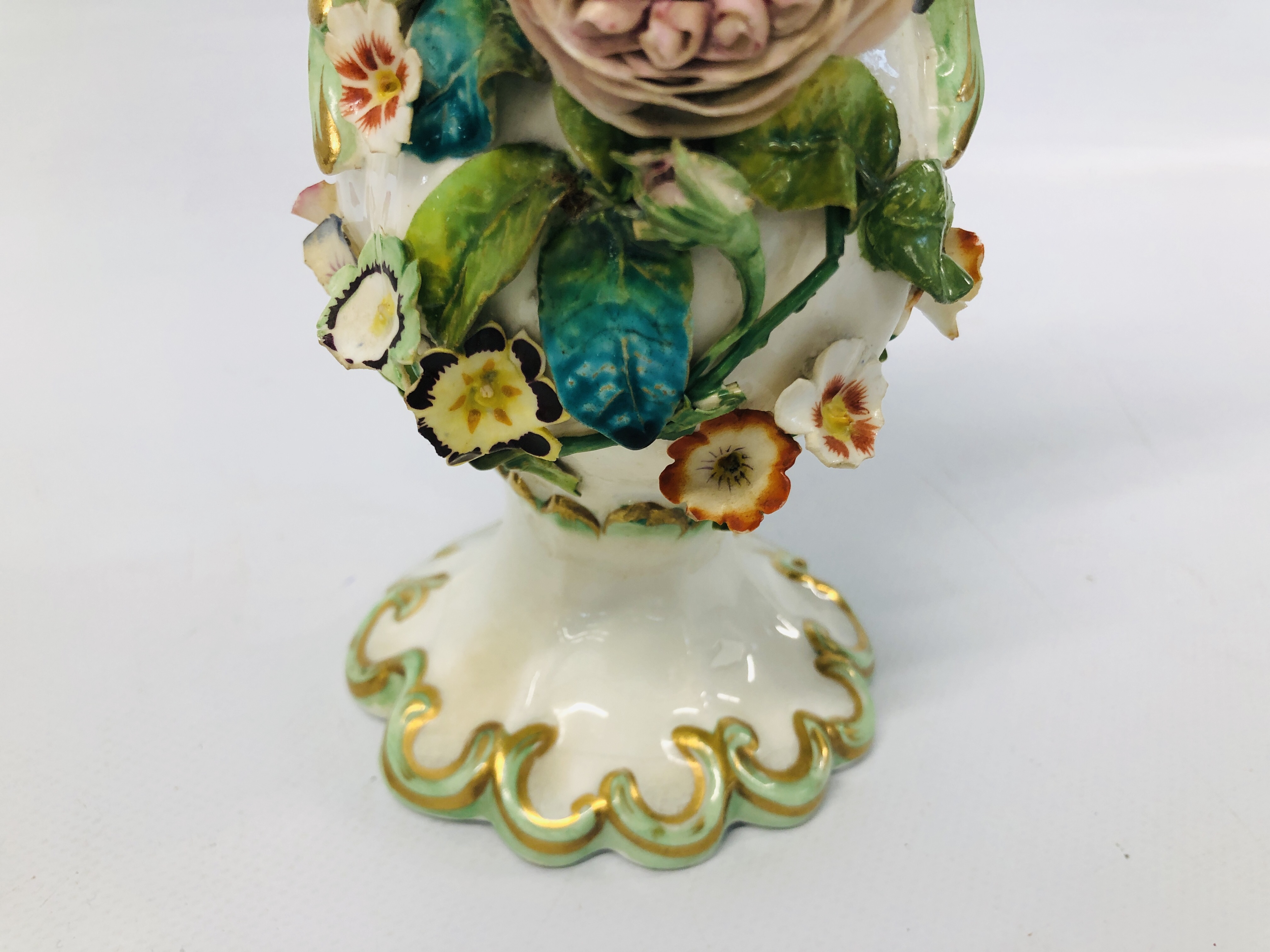 TWO C19TH STAFFORDSHIRE FLOWER ENCRUSTED TWO HANDLED VASES (ONE WITH RESTORED TOP THE OTHER WITH - Image 12 of 26