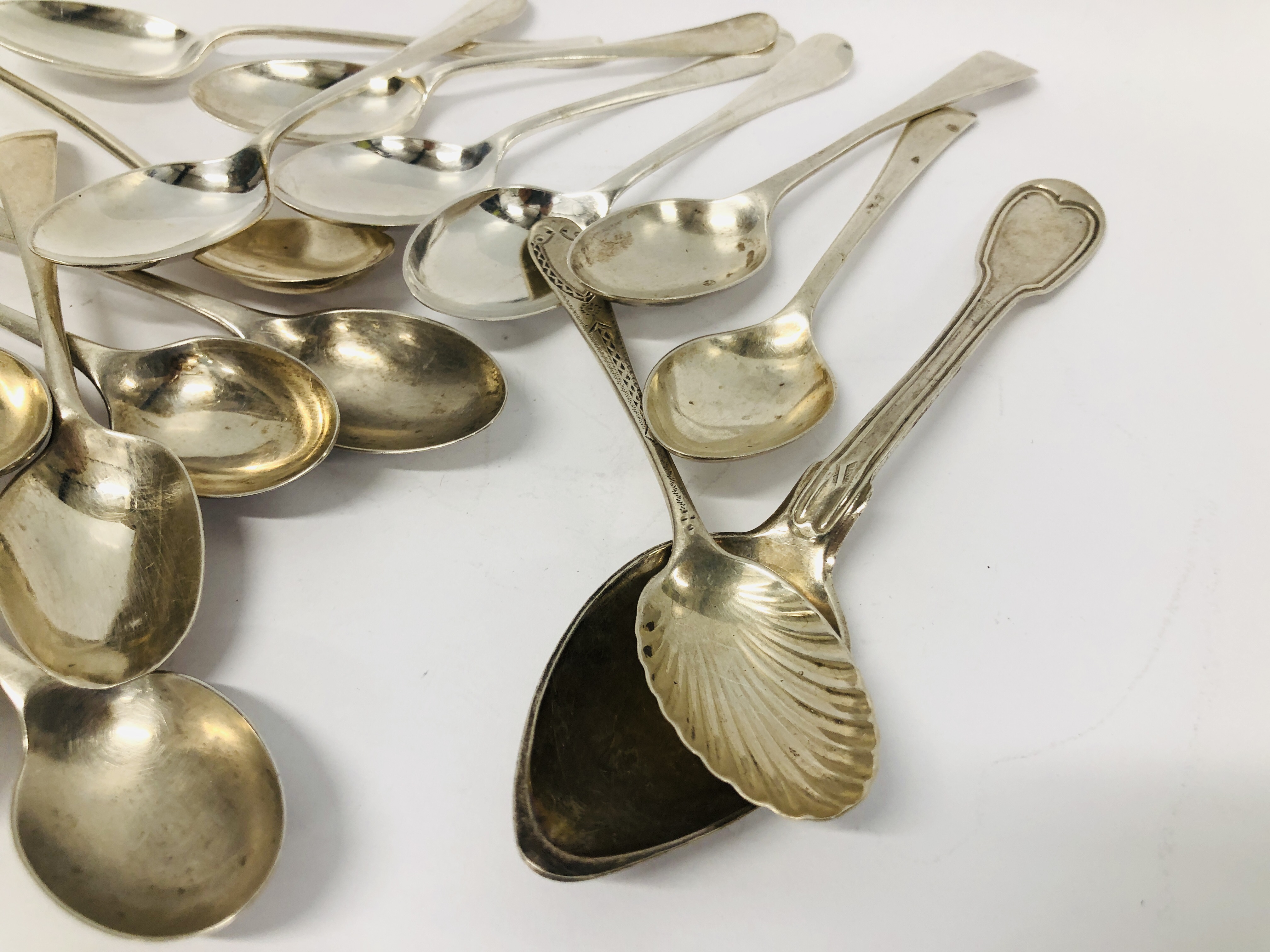 16 VARIOUS SILVER SPOONS, SOME PAIRS, - Image 6 of 9