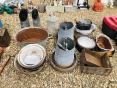 A LARGE COLLECTION OF METAL WARES TO INCLUDE GALVANISED POULTRY FEEDERS AND DRINKERS,