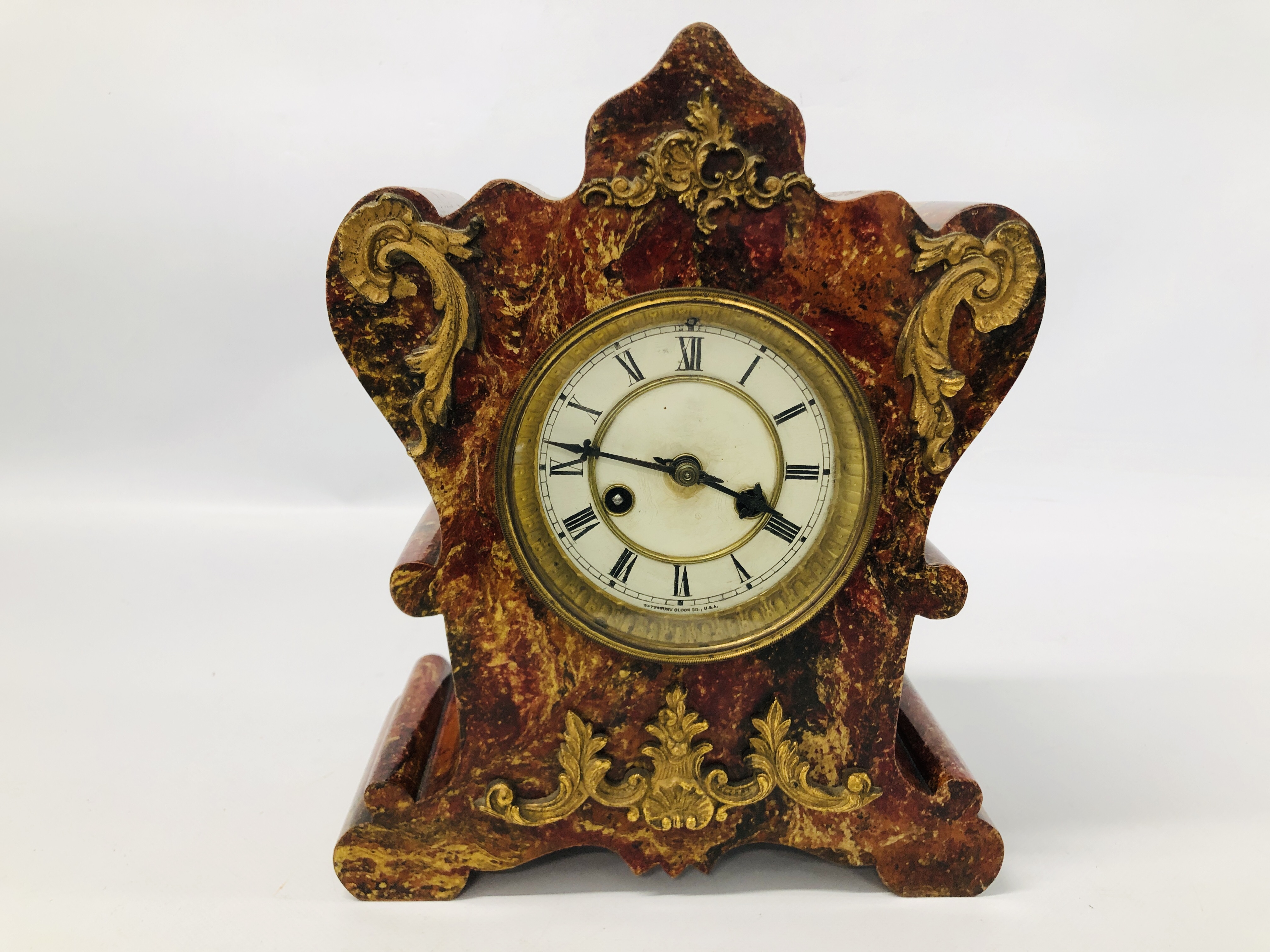 A CATANIA NEW YORK MANTEL CLOCK COMPLETE WITH KEYS HEIGHT 31CM.