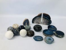 COLLECTION OF HARDSTONE BALLS AND ROCK CRYSTAL SAMPLES.