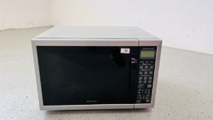 SHARP JET CONVERSION AND GRILL MICROWAVE - SOLD AS SEEN.