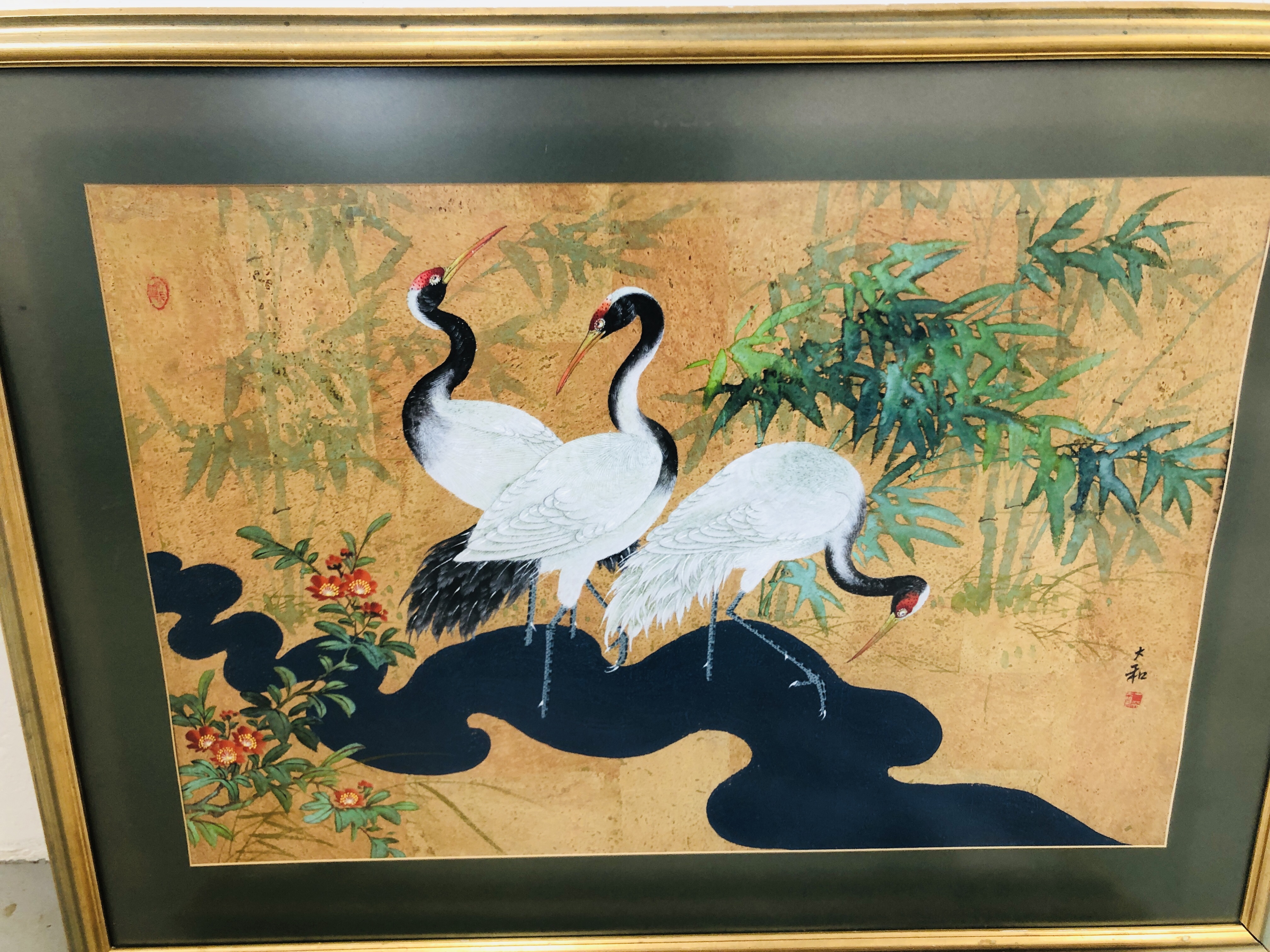 A MODERN FRAMED JAPANESE WOOLWORK PICTURE 56CM. X 88CM. - Image 3 of 4