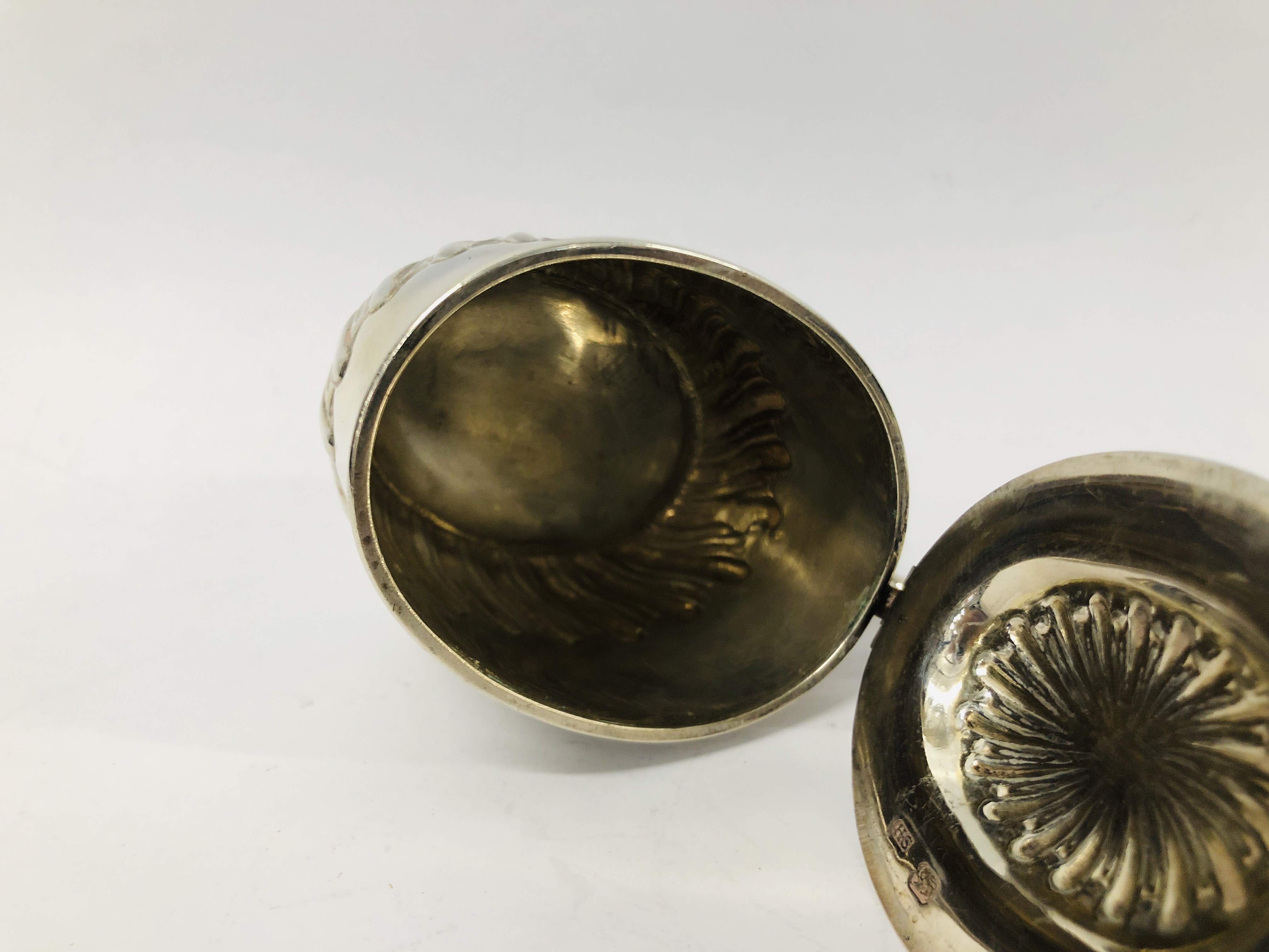 A VICTORIAN OVAL SILVER MUSTARD, HENRY STRATFORD, SHEFFIELD 1885, ALONG WITH CIRCULAR MUSTARD, - Image 18 of 20