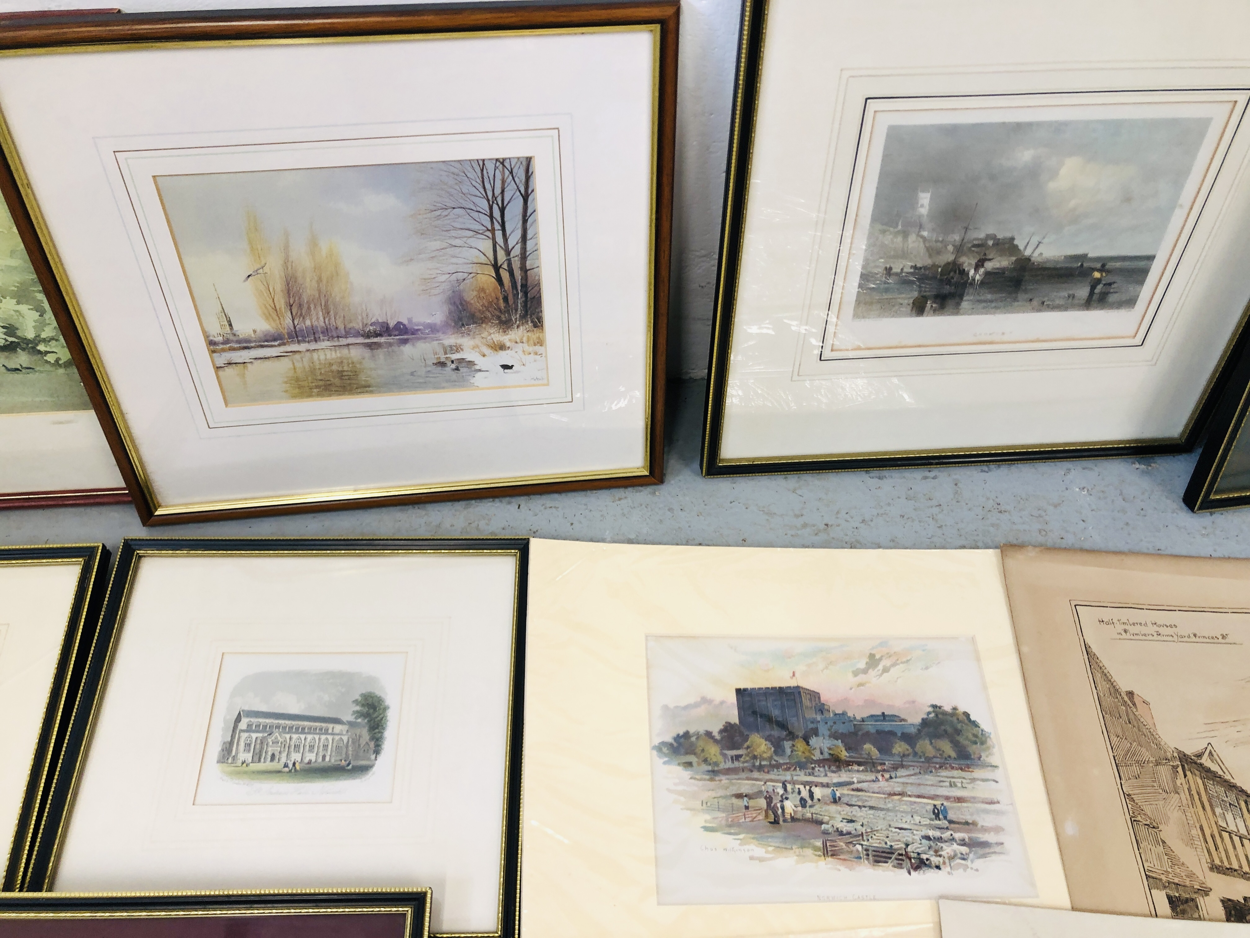 BOX OF ASSORTED VINTAGE ETCHINGS AND ORIGINAL ART WORKS MAINLY OF LOCAL INTEREST TO INCLUDE A PAIR - Image 3 of 6