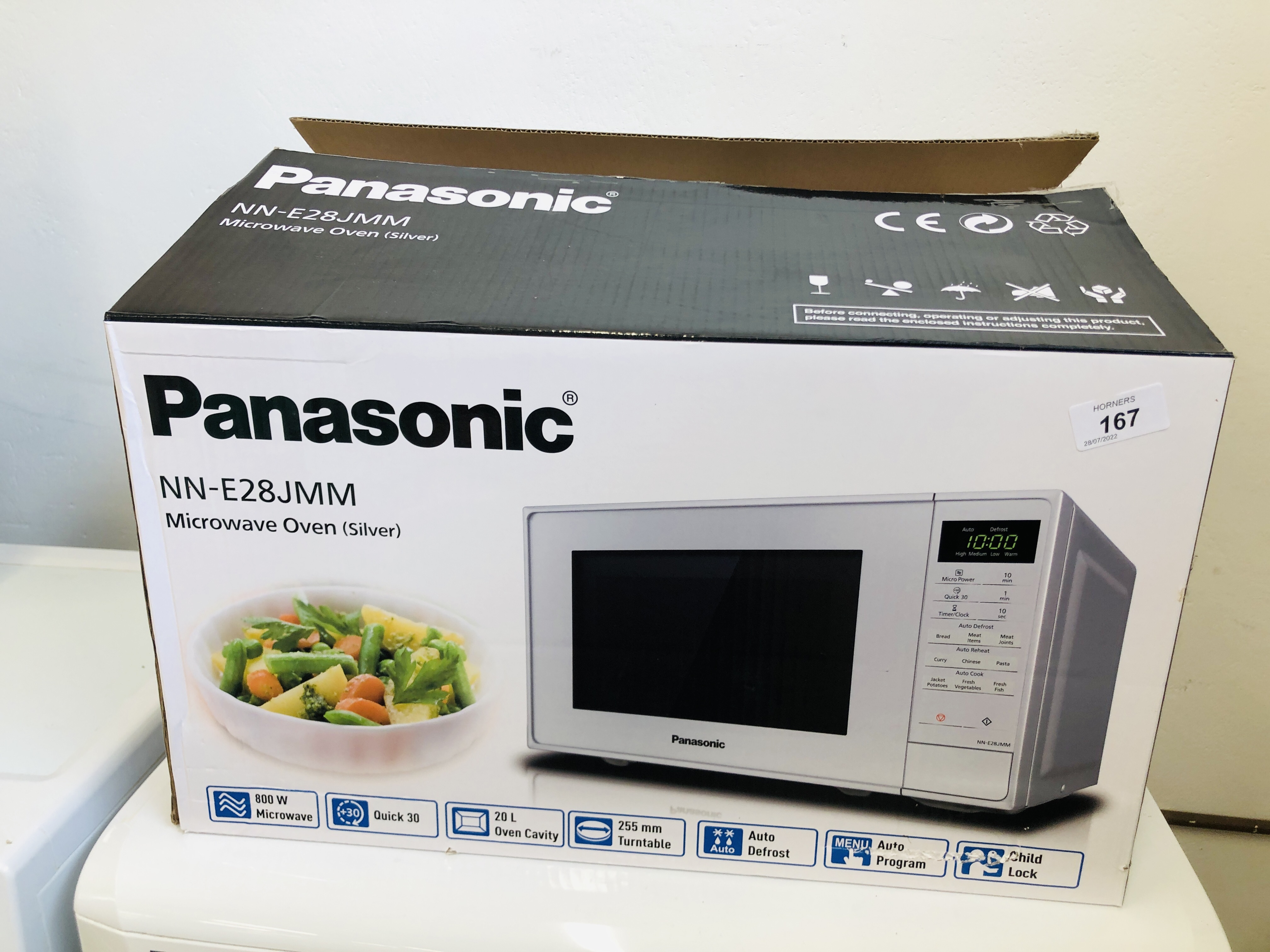 A PANASONIC MICROWAVE OVEN MODEL NN-EZ8JMM - SOLD AS SEEN. - Image 3 of 3