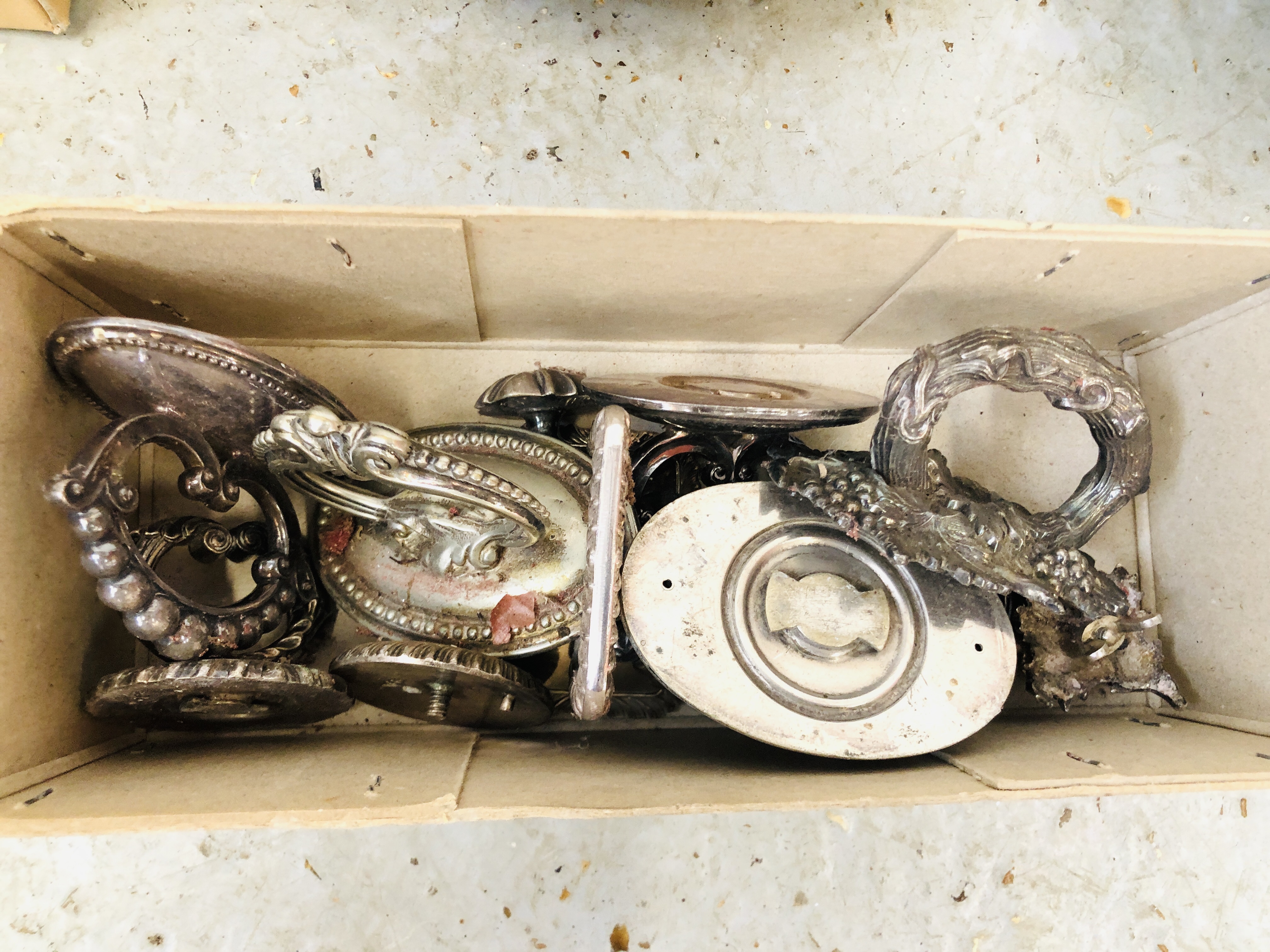 TWO BOXES CONTAINING AN EXTENSIVE COLLECTION OF SILVER PLATED TUREENS AND HANDLES, TWO HANDLED TRAY, - Image 2 of 7