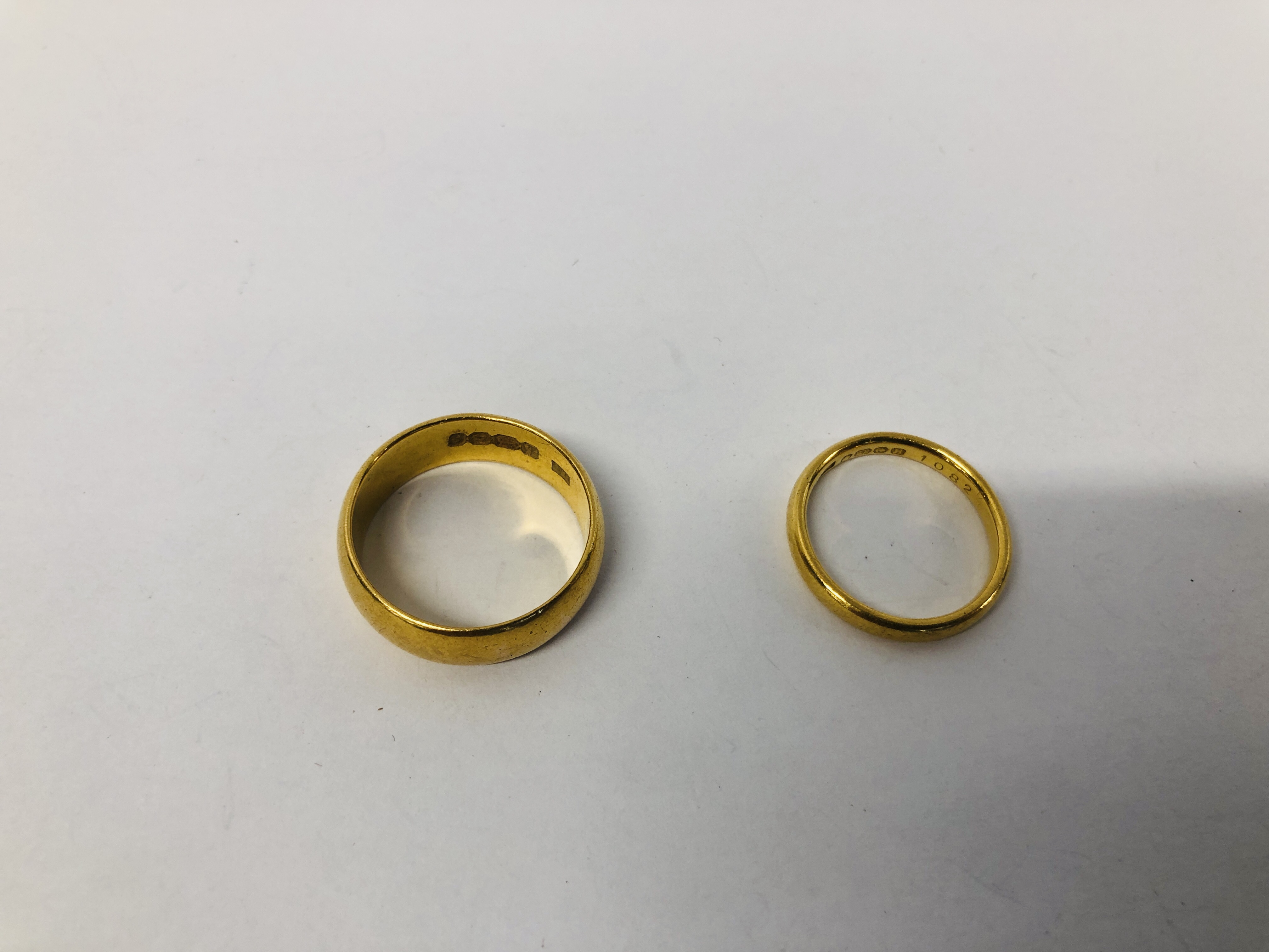 TWO X 22CT. GOLD WEDDING BANDS. - Image 5 of 10